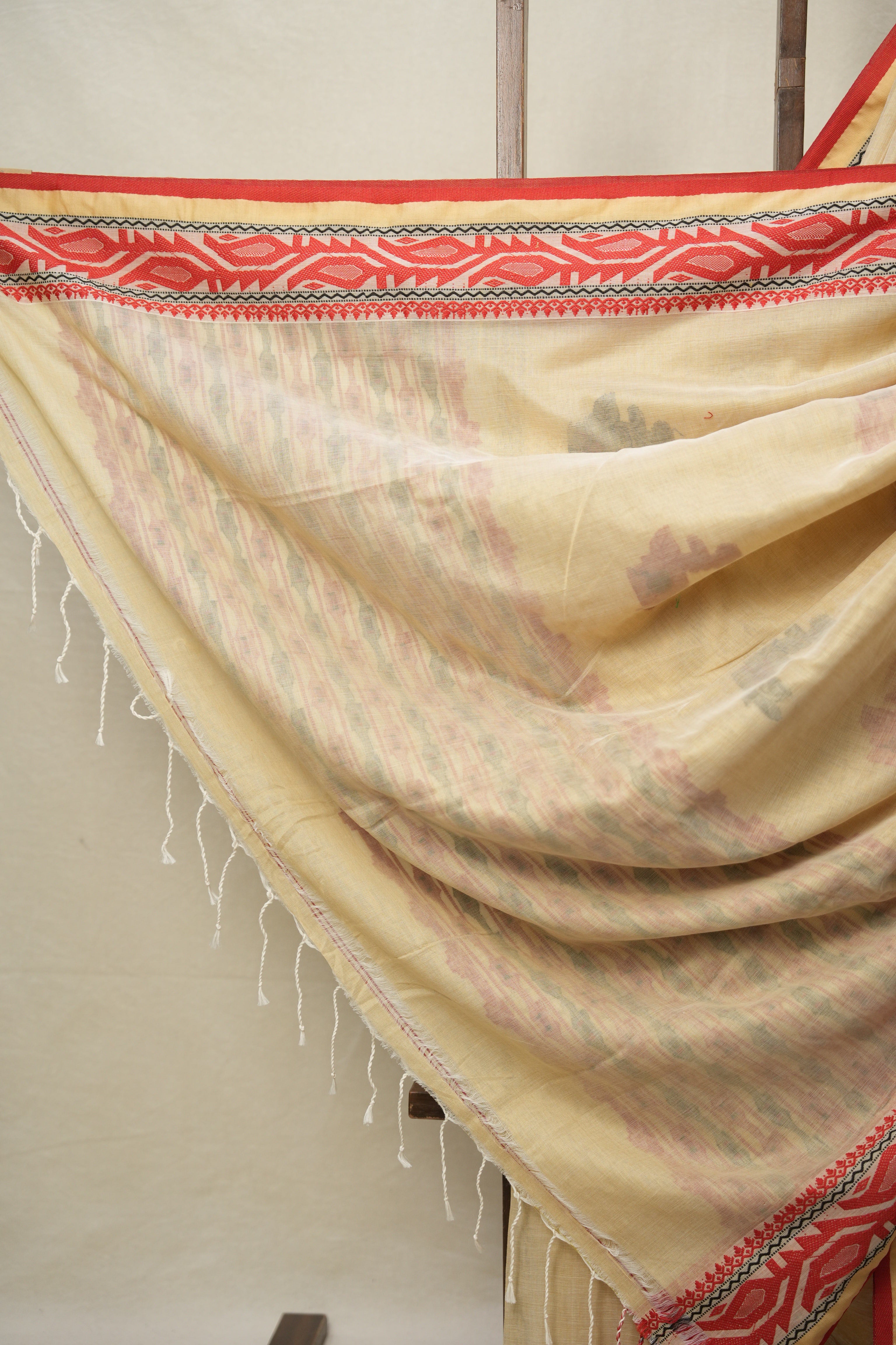 Sand Beige Bengal Cotton Jamdani Saree - SRSBBCJS181