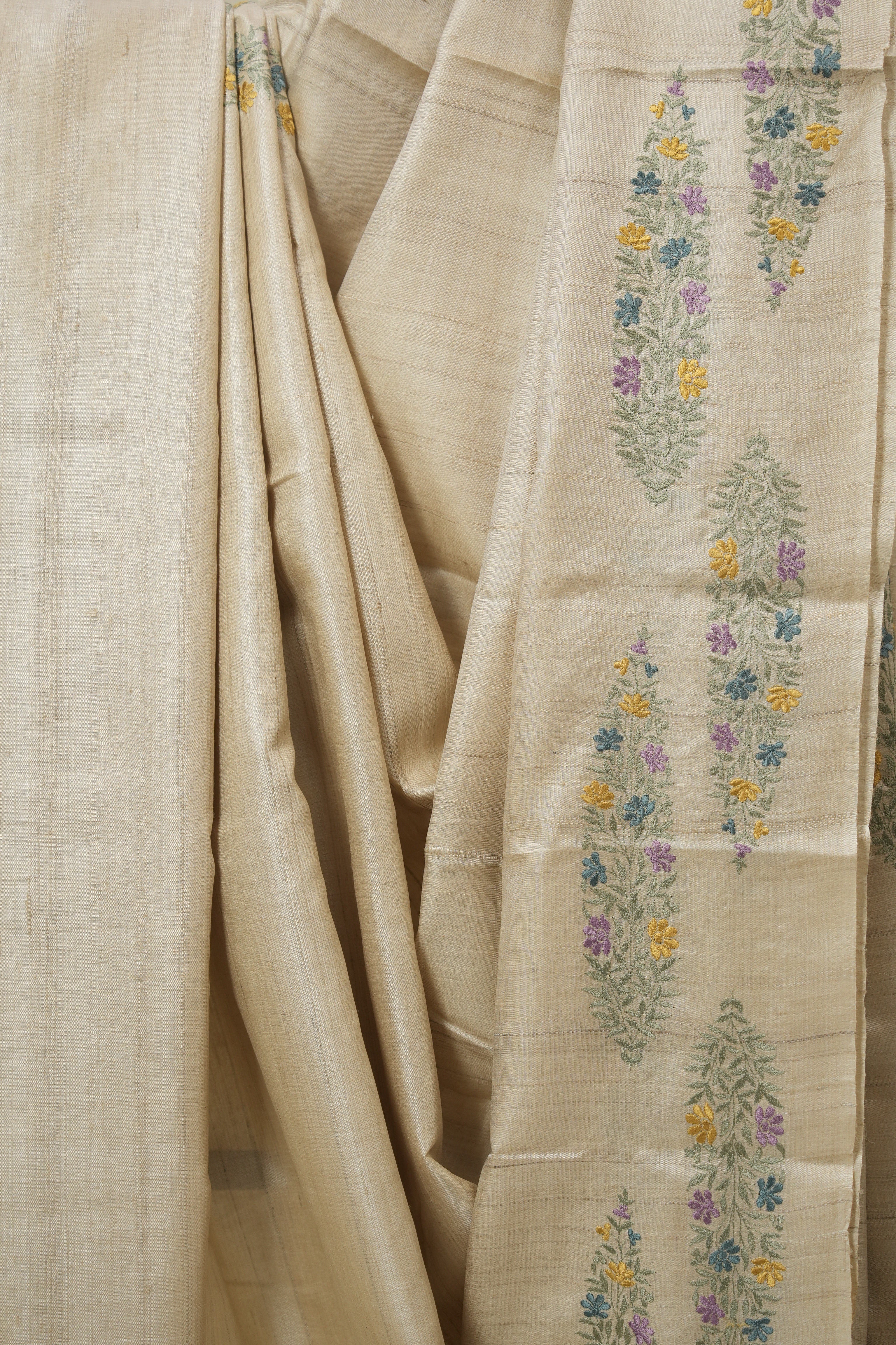 Cream Machine Embroidered Tussar Silk Saree - SRCMETSS1535