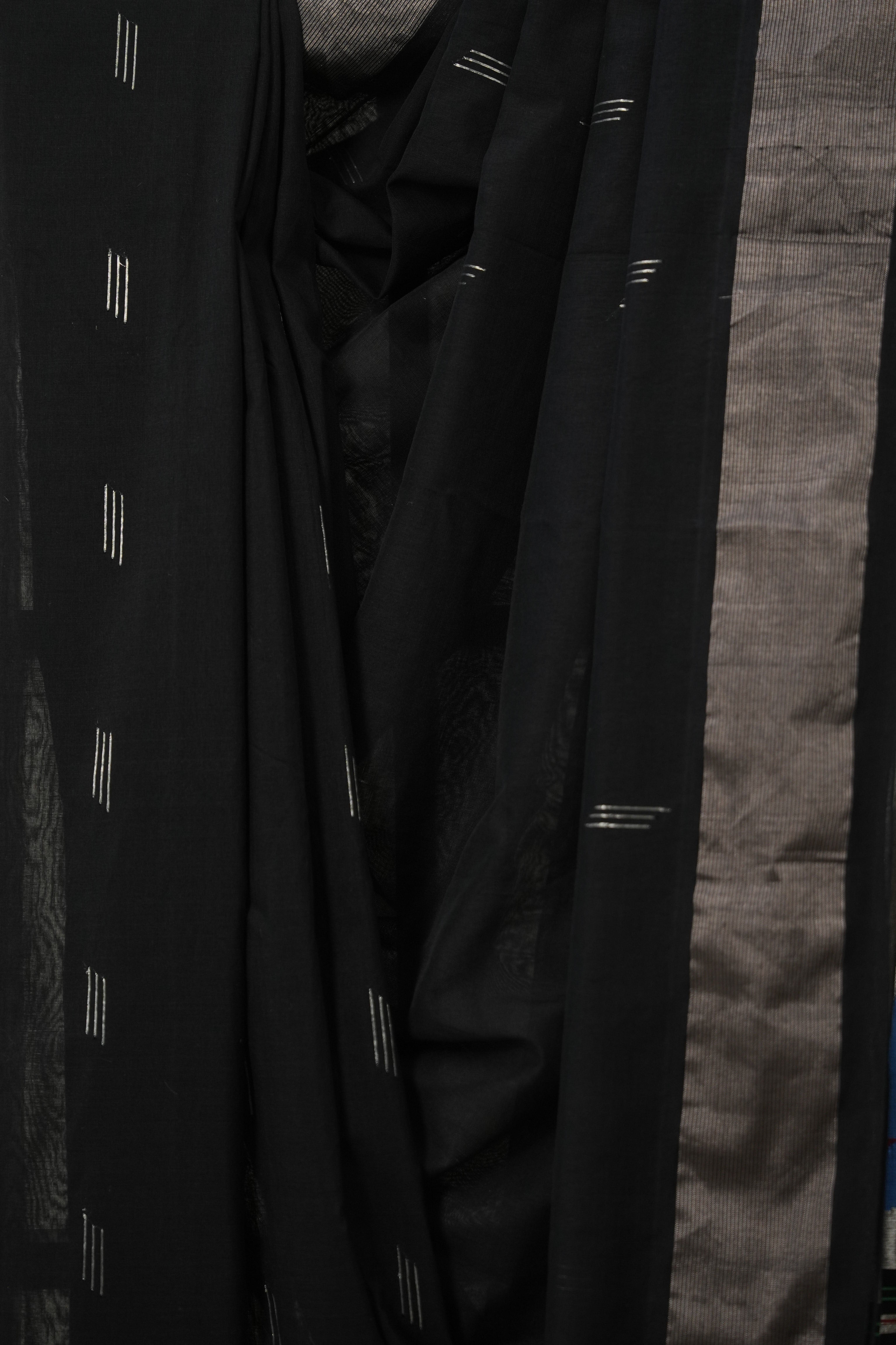 Black Cotton Paithani Saree - SRBCPS694