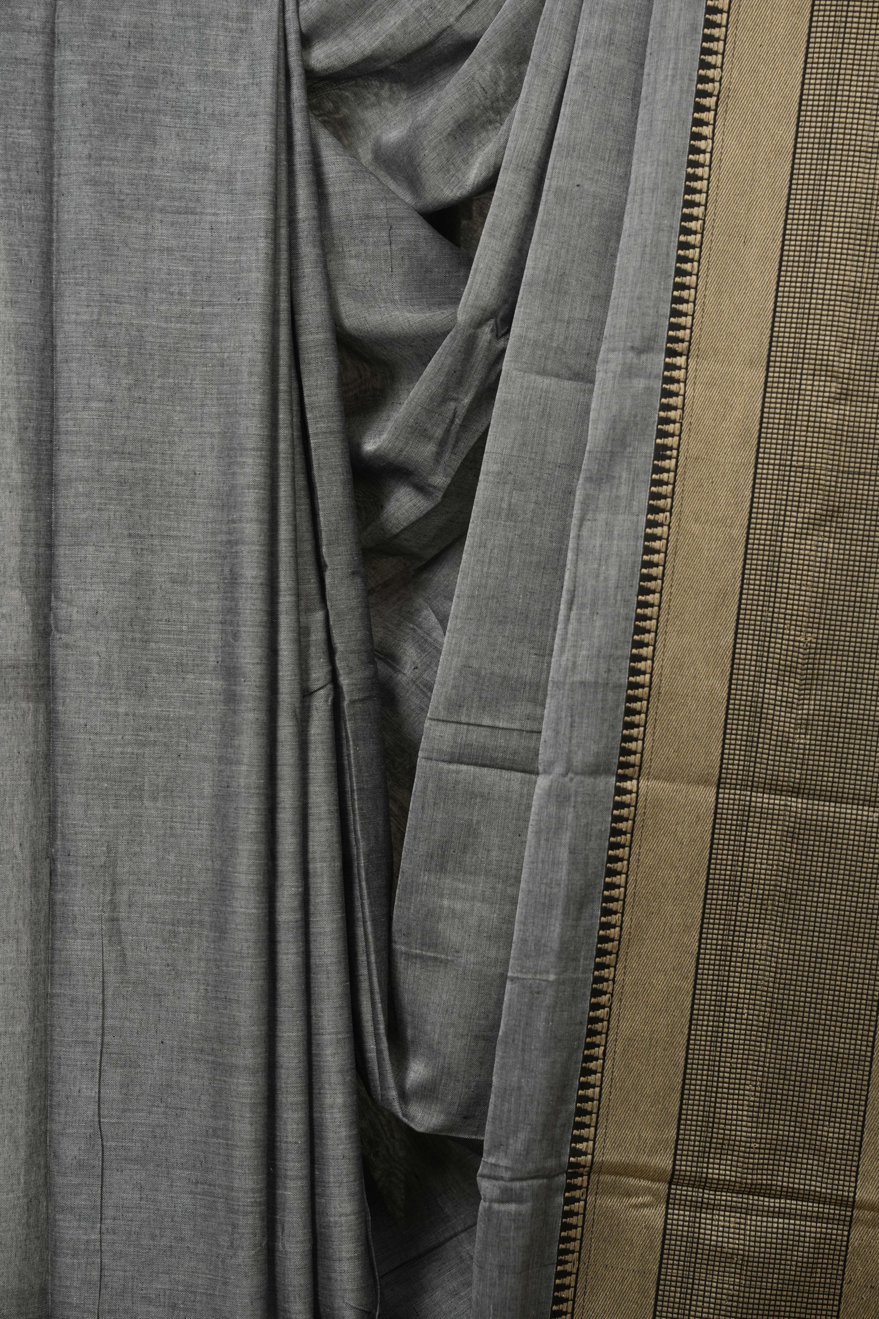 Grey Narayan Peth Cotton Saree - SRGNPCS53