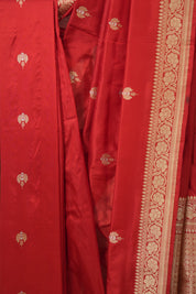 Red Banarasi Silk Saree - SRRBSS908