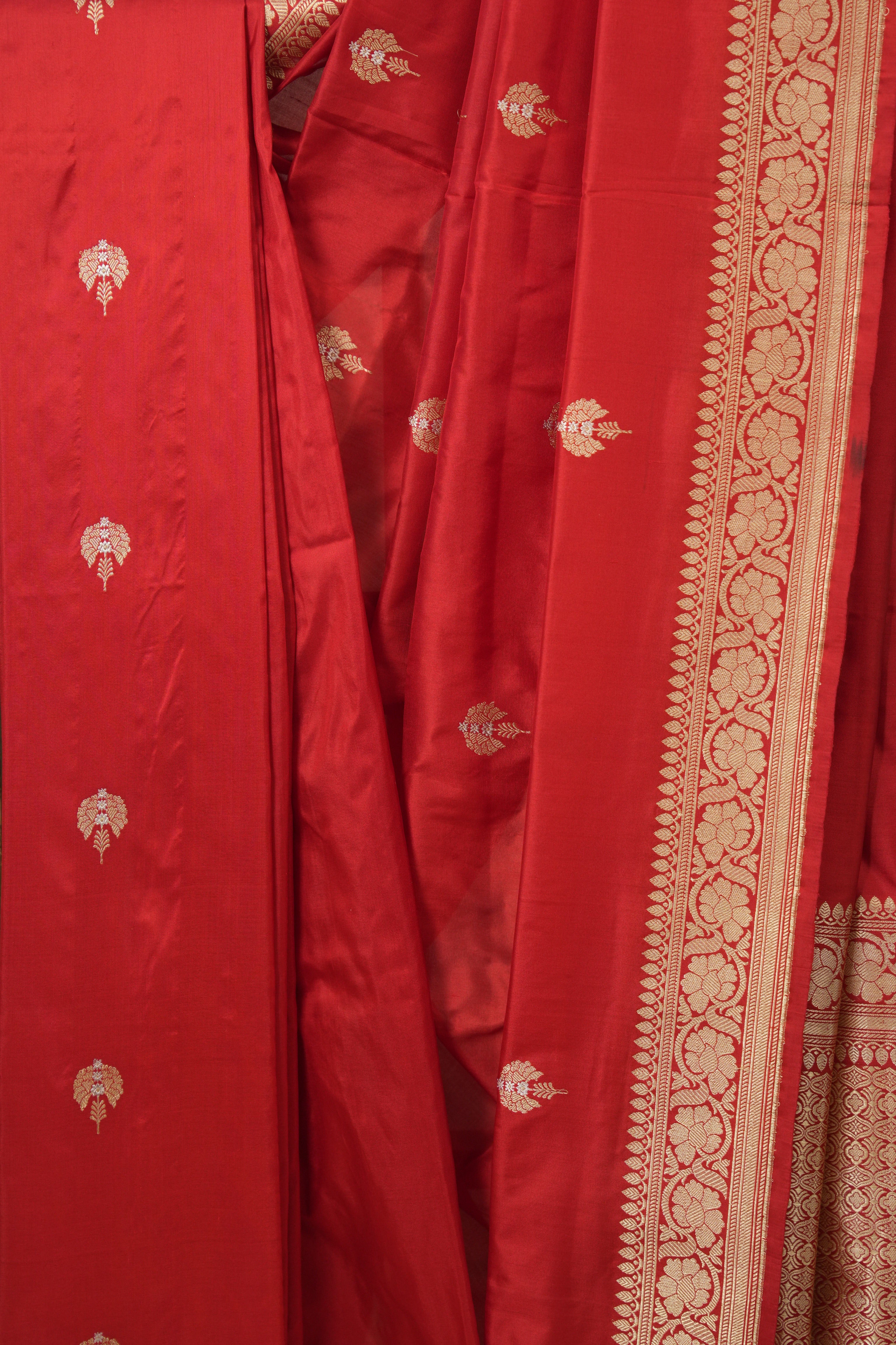 Red Banarasi Silk Saree - SRRBSS908