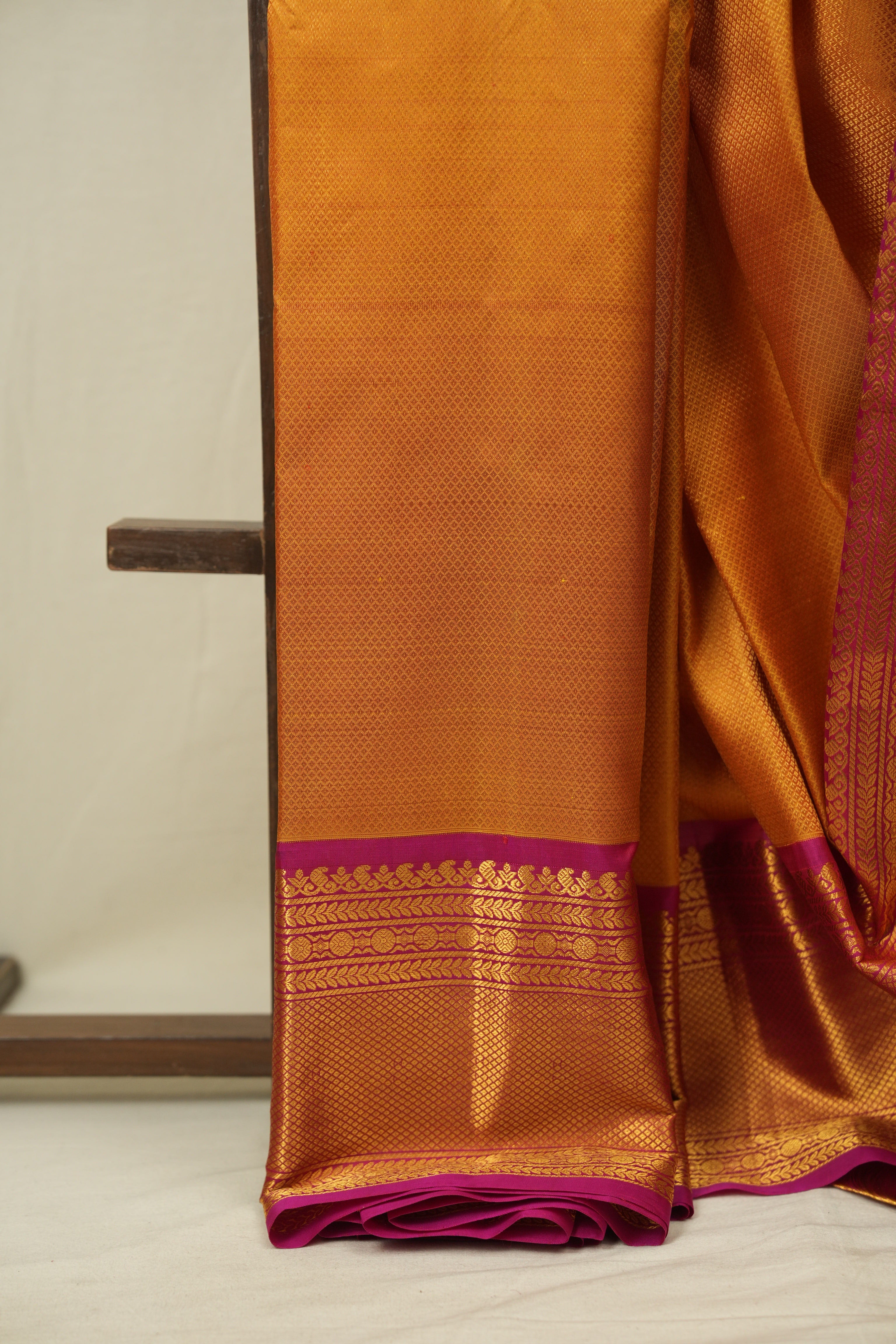 Golden Gadwal Silk Saree - SRGGSS652
