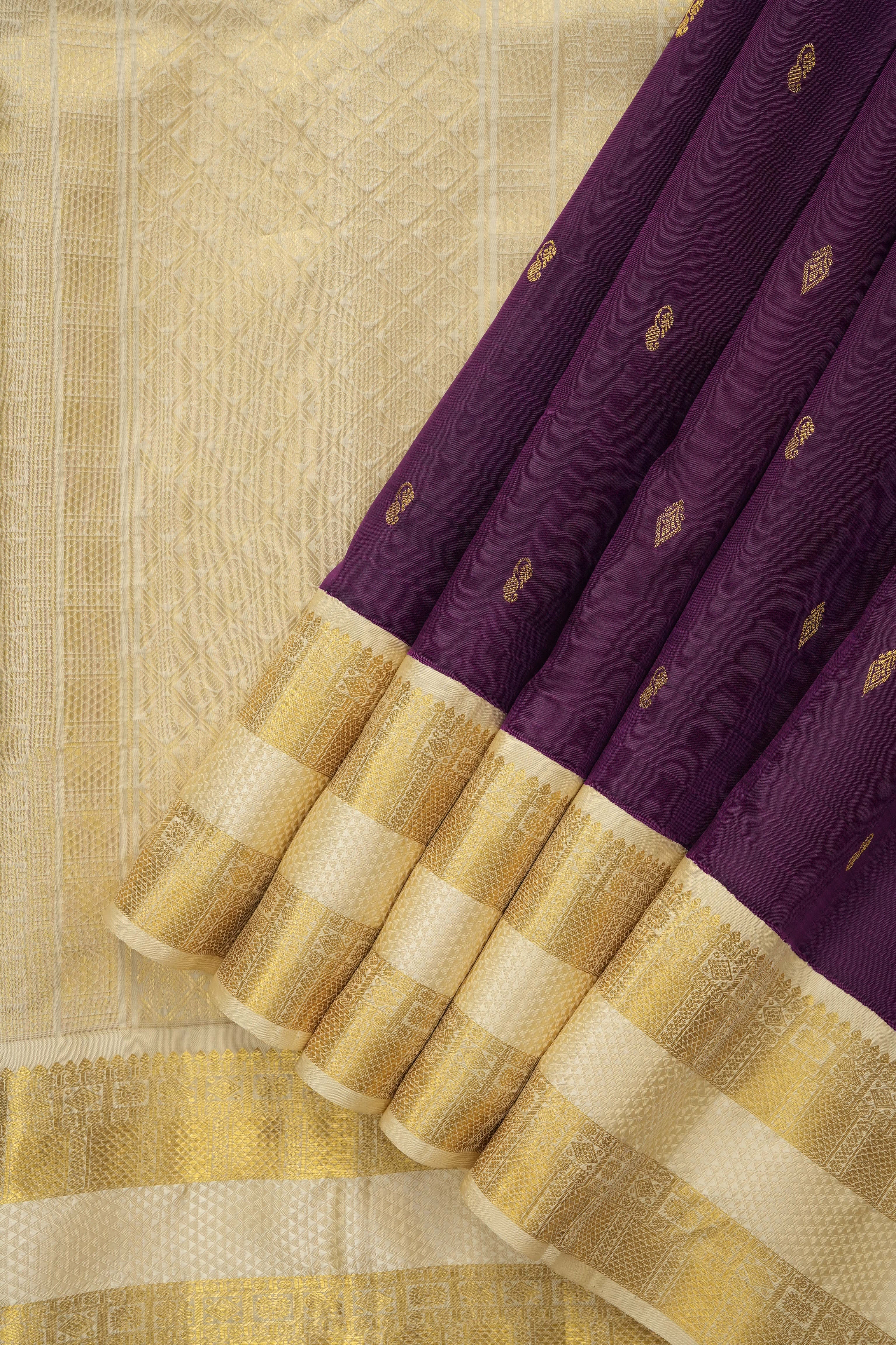 Rajmadhuri Kanjeevaram Silk Saree - Saavari - SSRKSS65