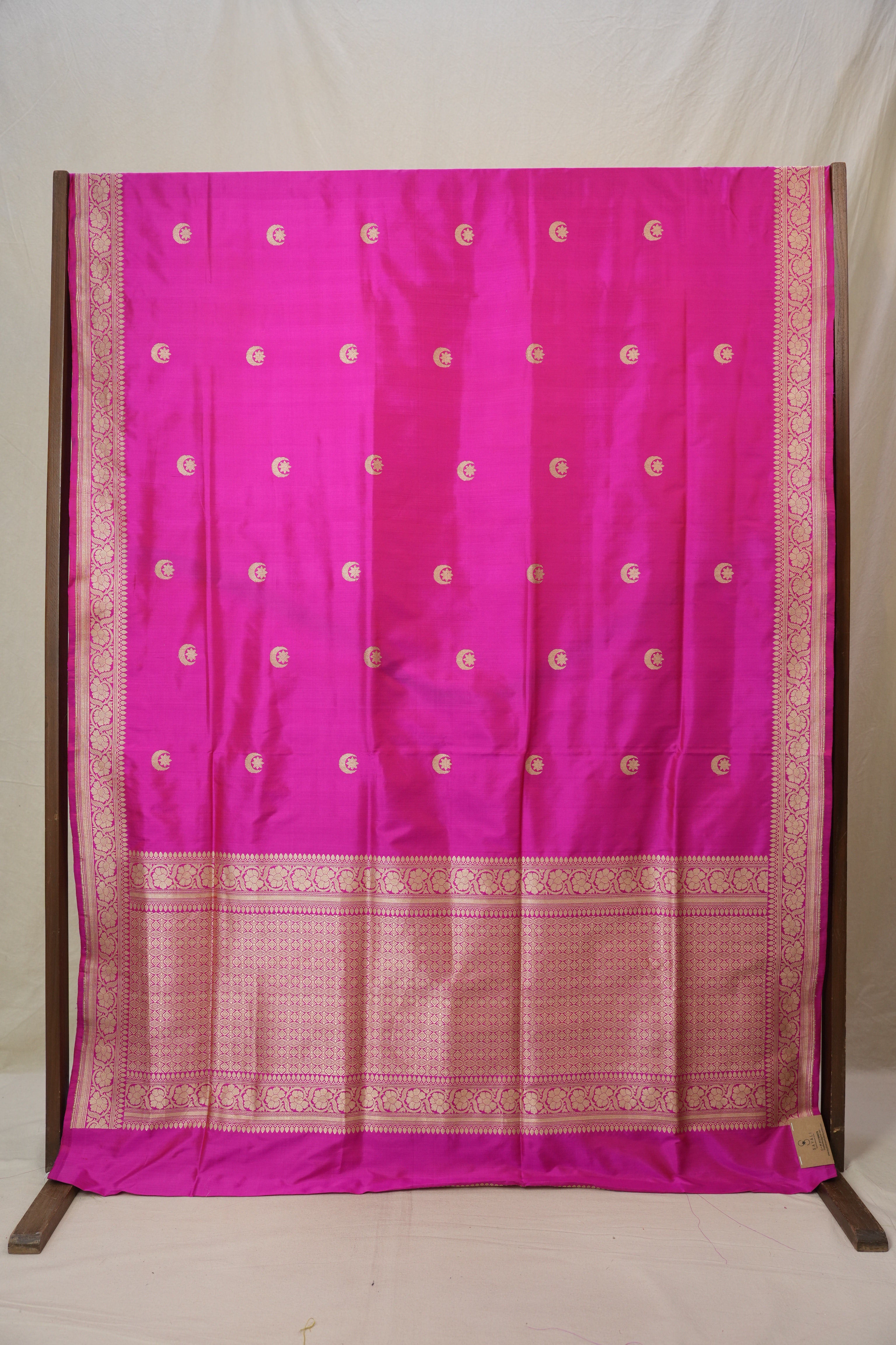 Pink Banarasi Silk Saree - SRPBBSS913