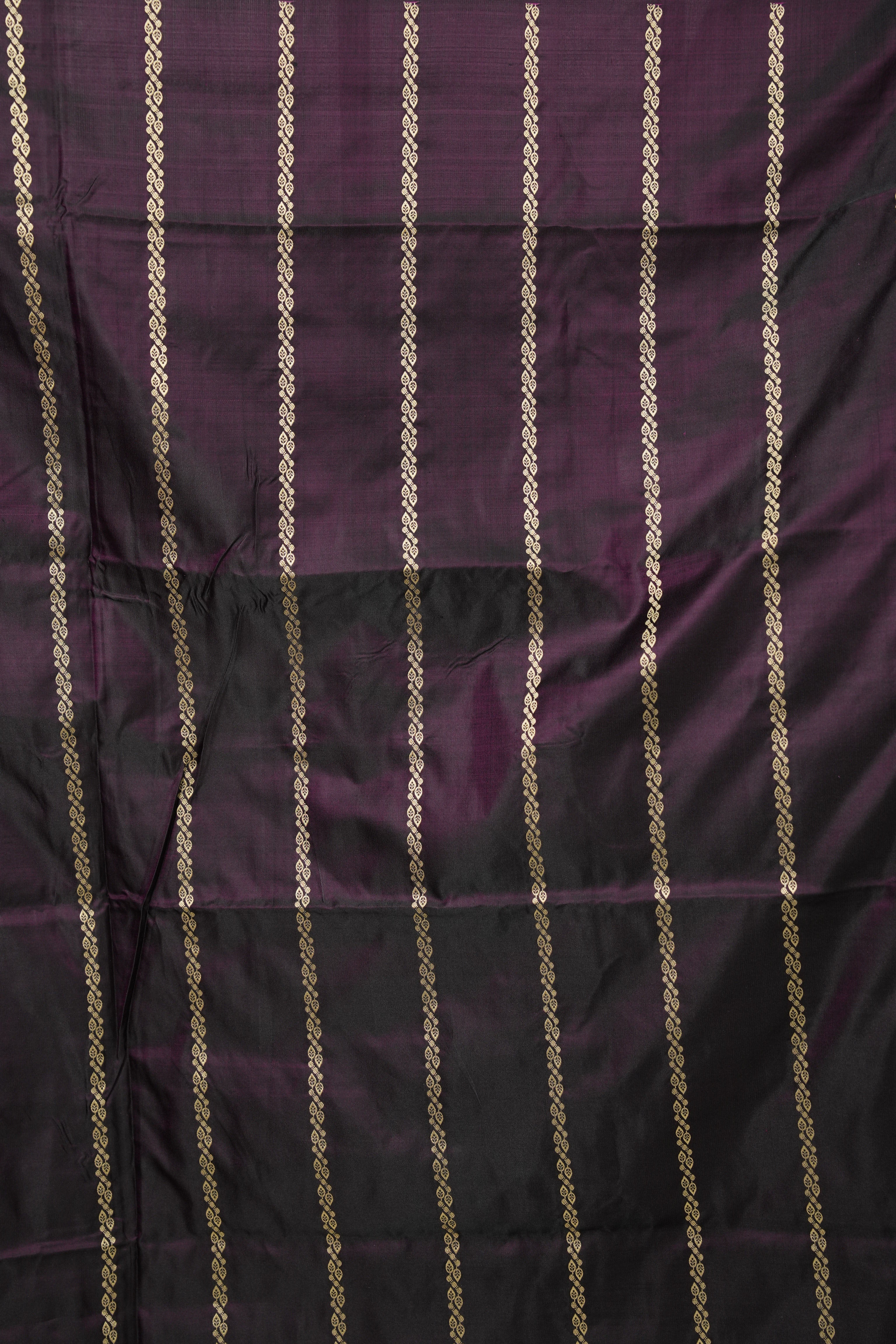 Deep Purple Banarasi Silk Saree - SRDPBSS974