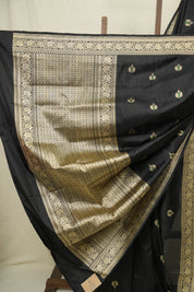 Black Banarasi Silk Saree - SRBBSS976