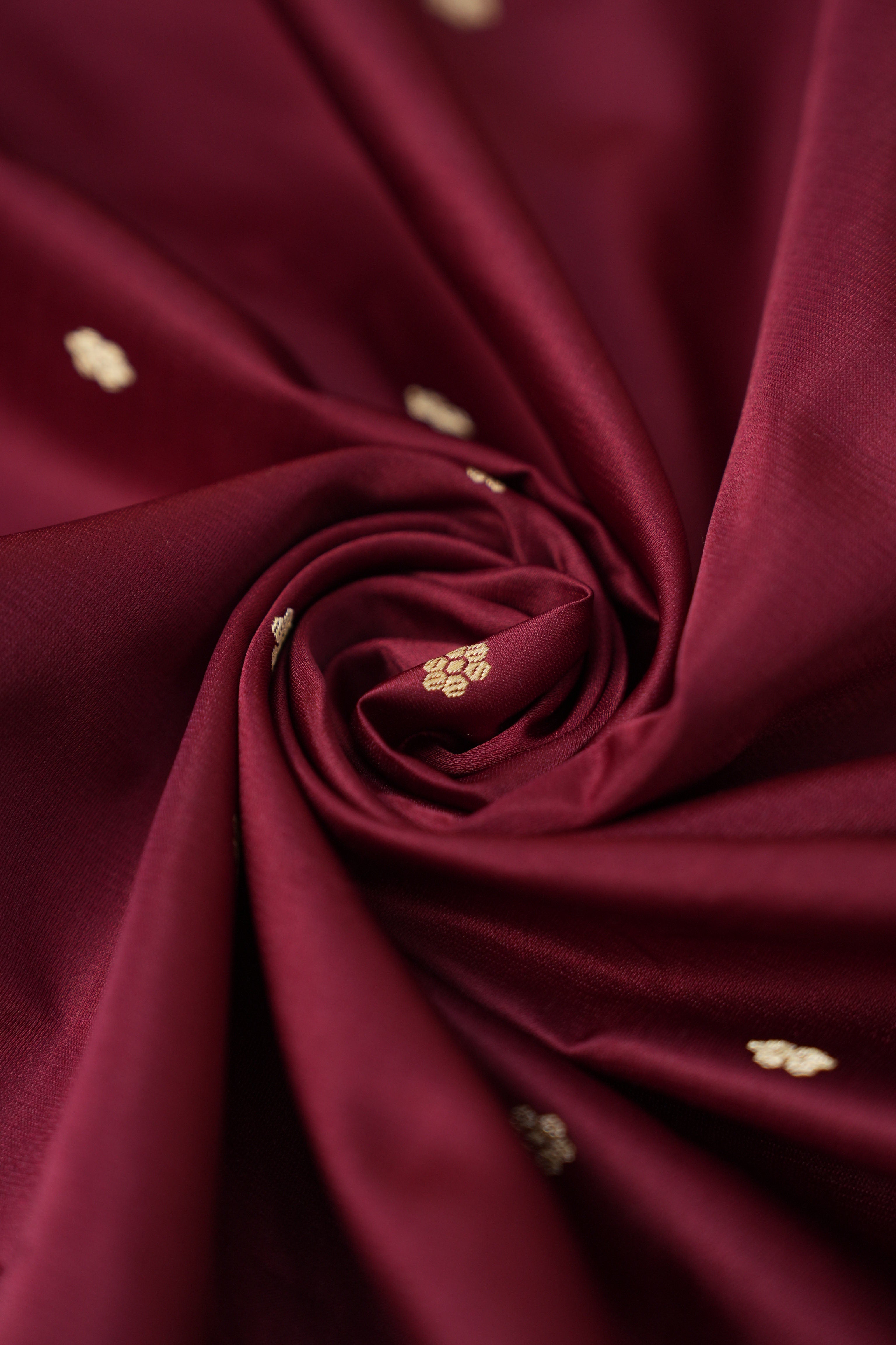 Hemangi Banarasi Silk Saree - Saavari - SSHBSS103