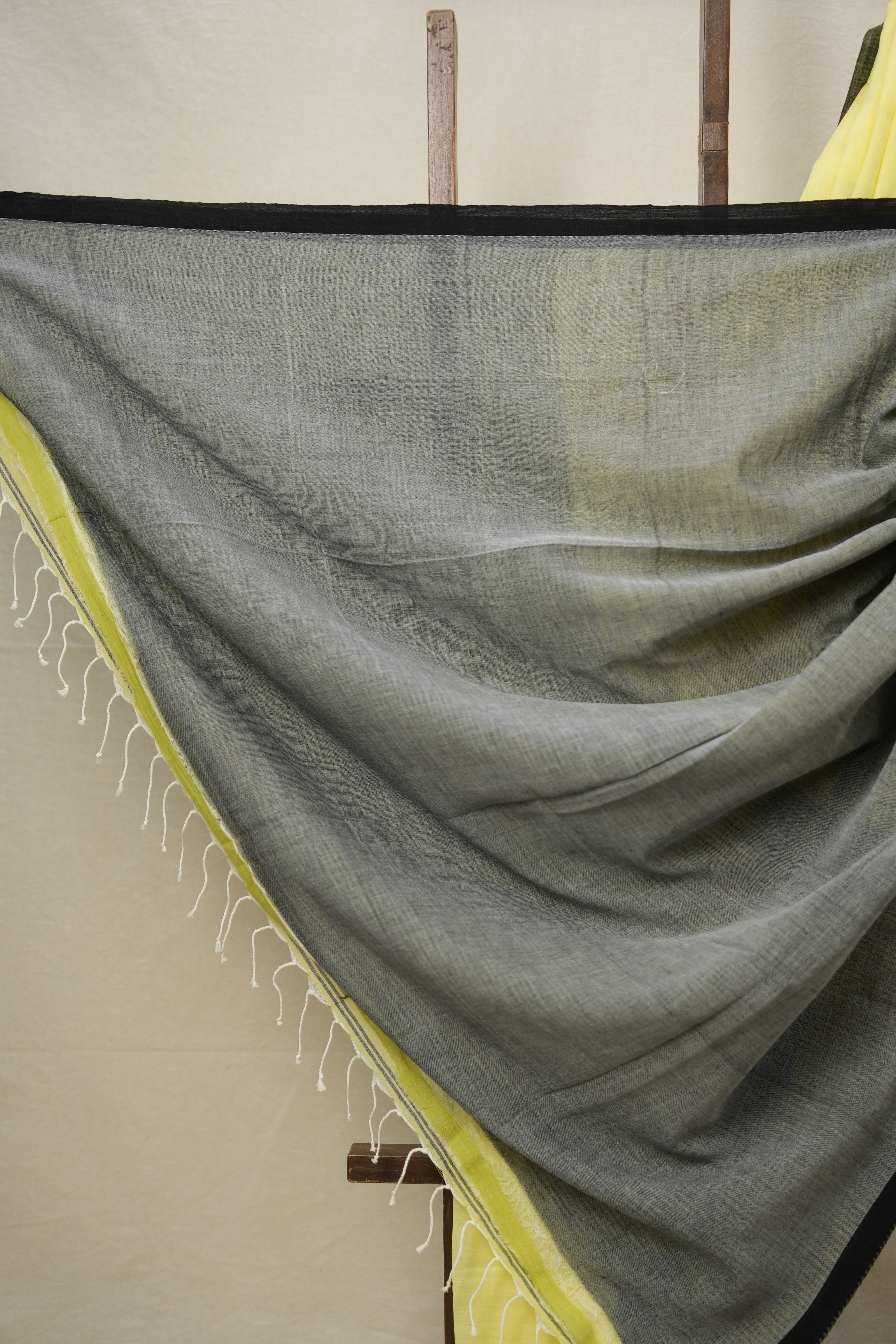 Pestle Yellow Bengal Cotton Jamdani Saree - SRPYBCJS167