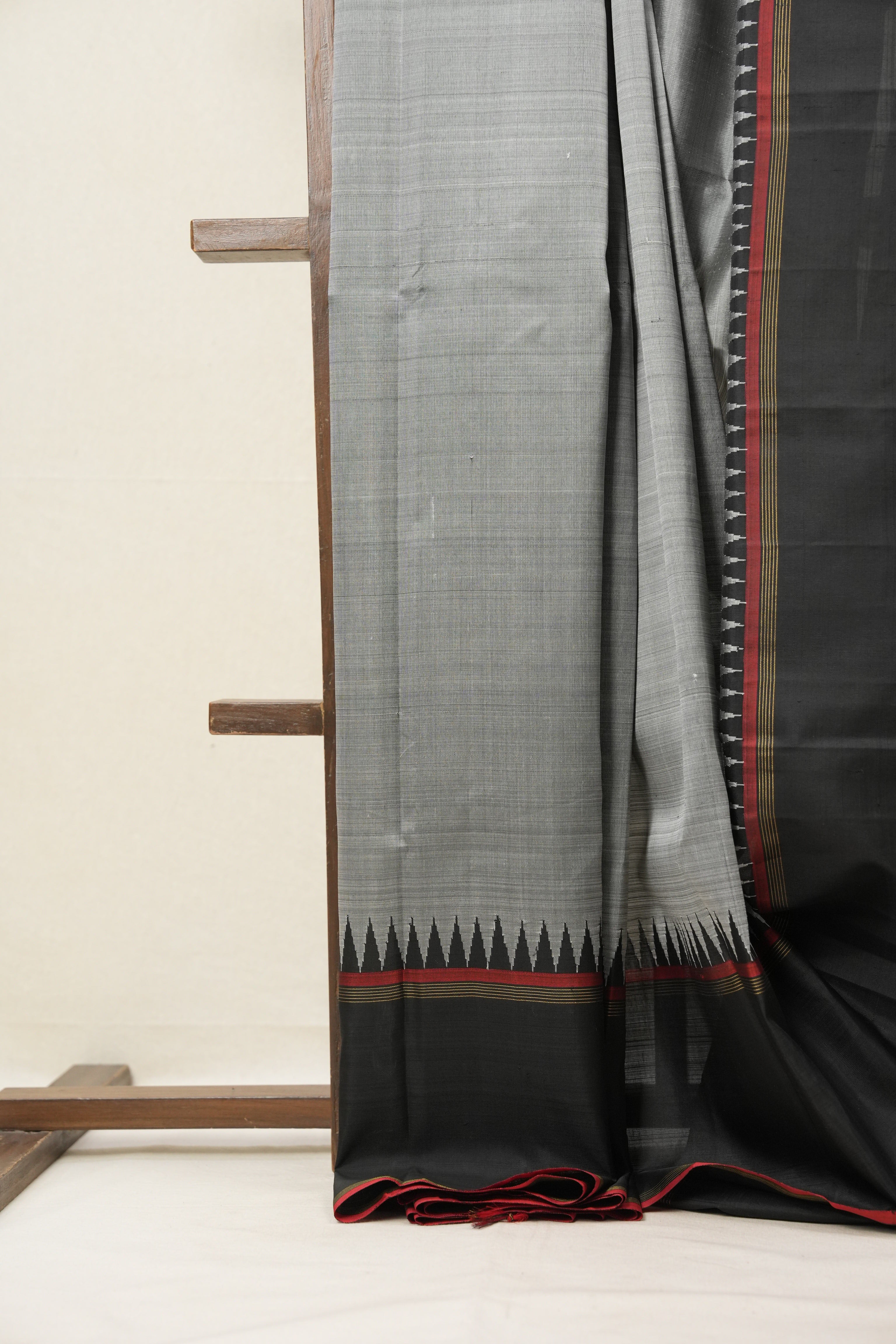 Grey Kanjivaram Silk Saree - SRGKSS60