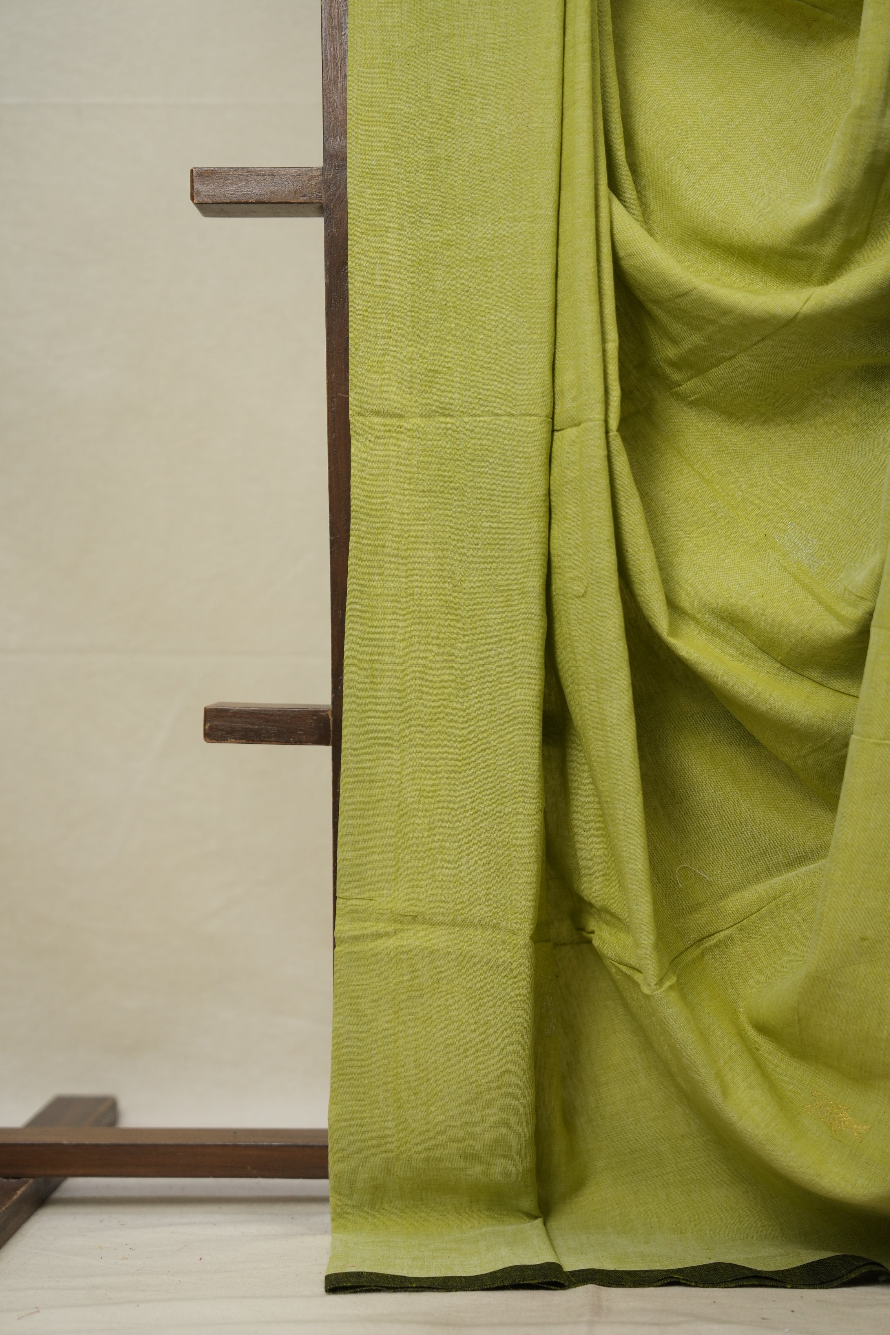 Pista Green Bengal Cotton Jamdani Saree - SRPGBCJS166