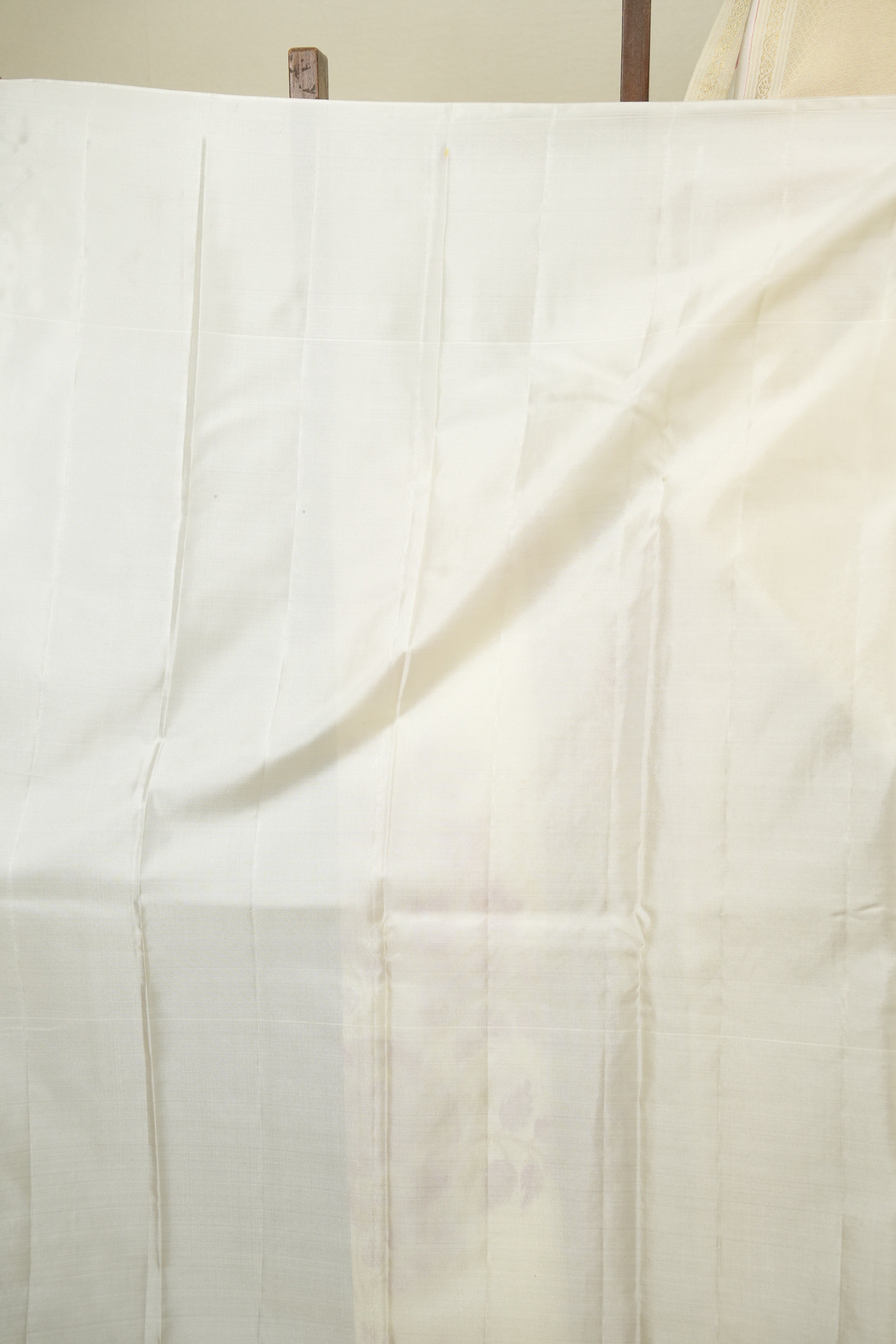Cream Kanjivaram Silk Saree - SRCKSS1085