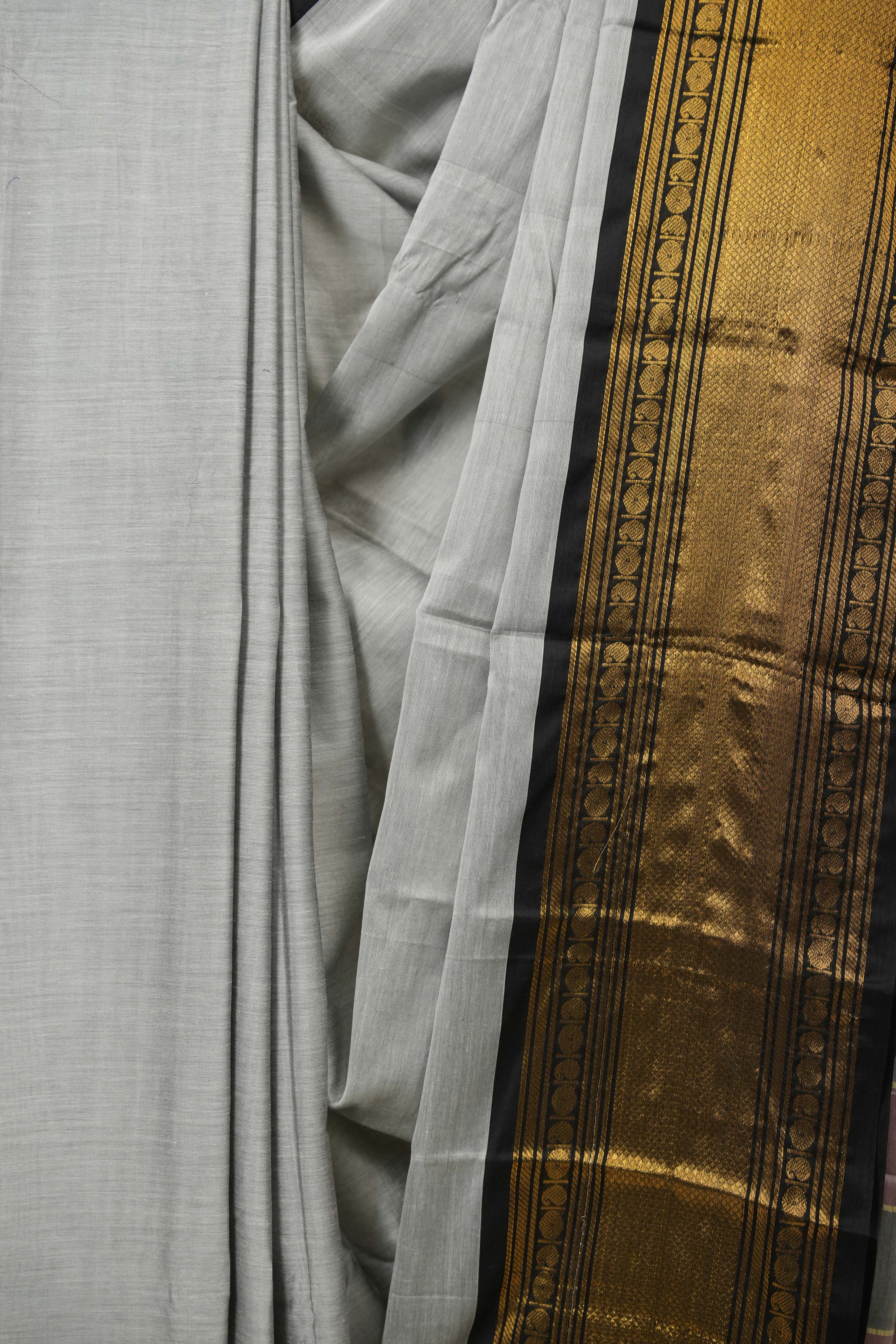 Grey Narayan Peth Cotton Saree - SRGNPCS68