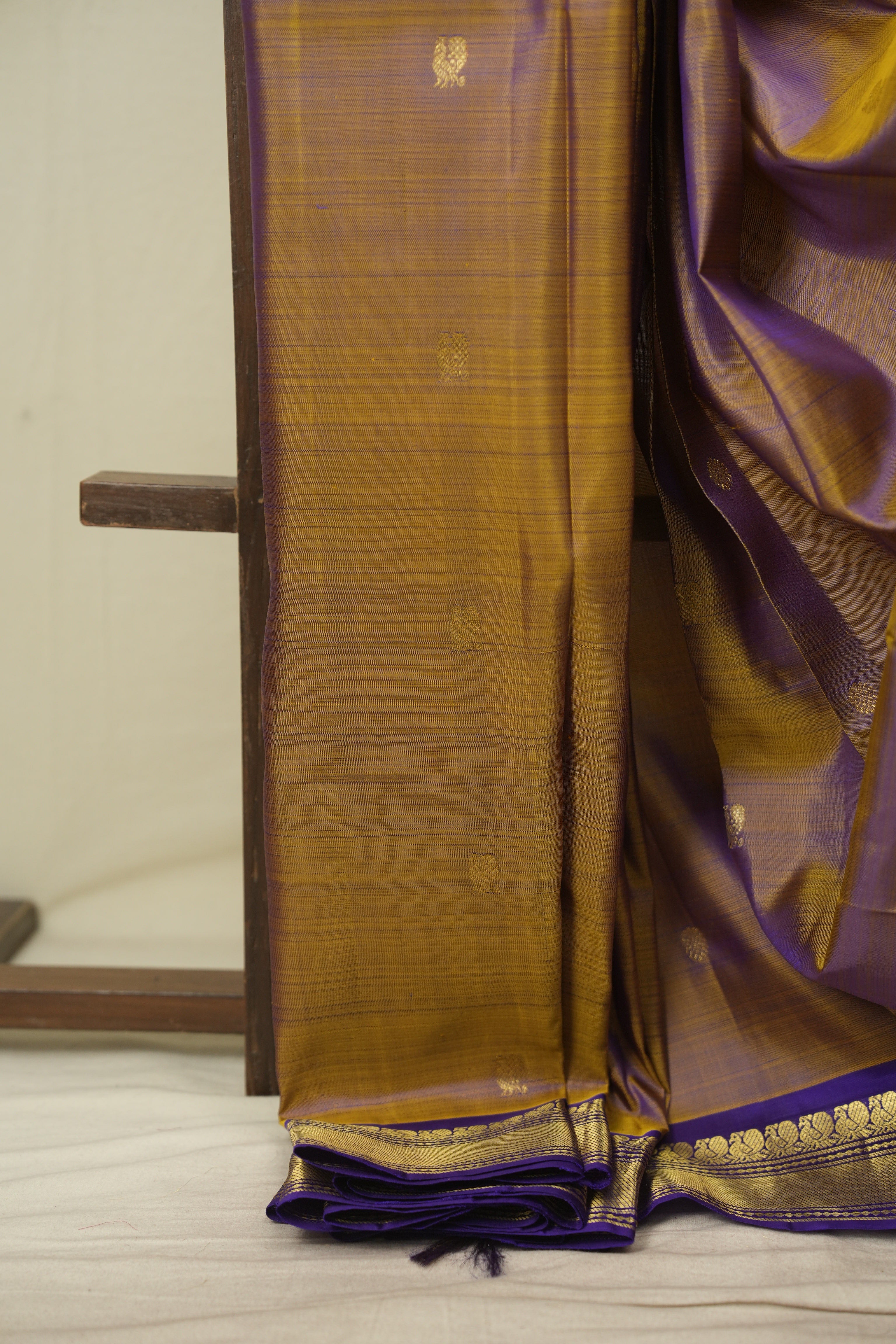 Dual Tone Golden Kanjivaram Silk Saree - SRDTGKSS1088
