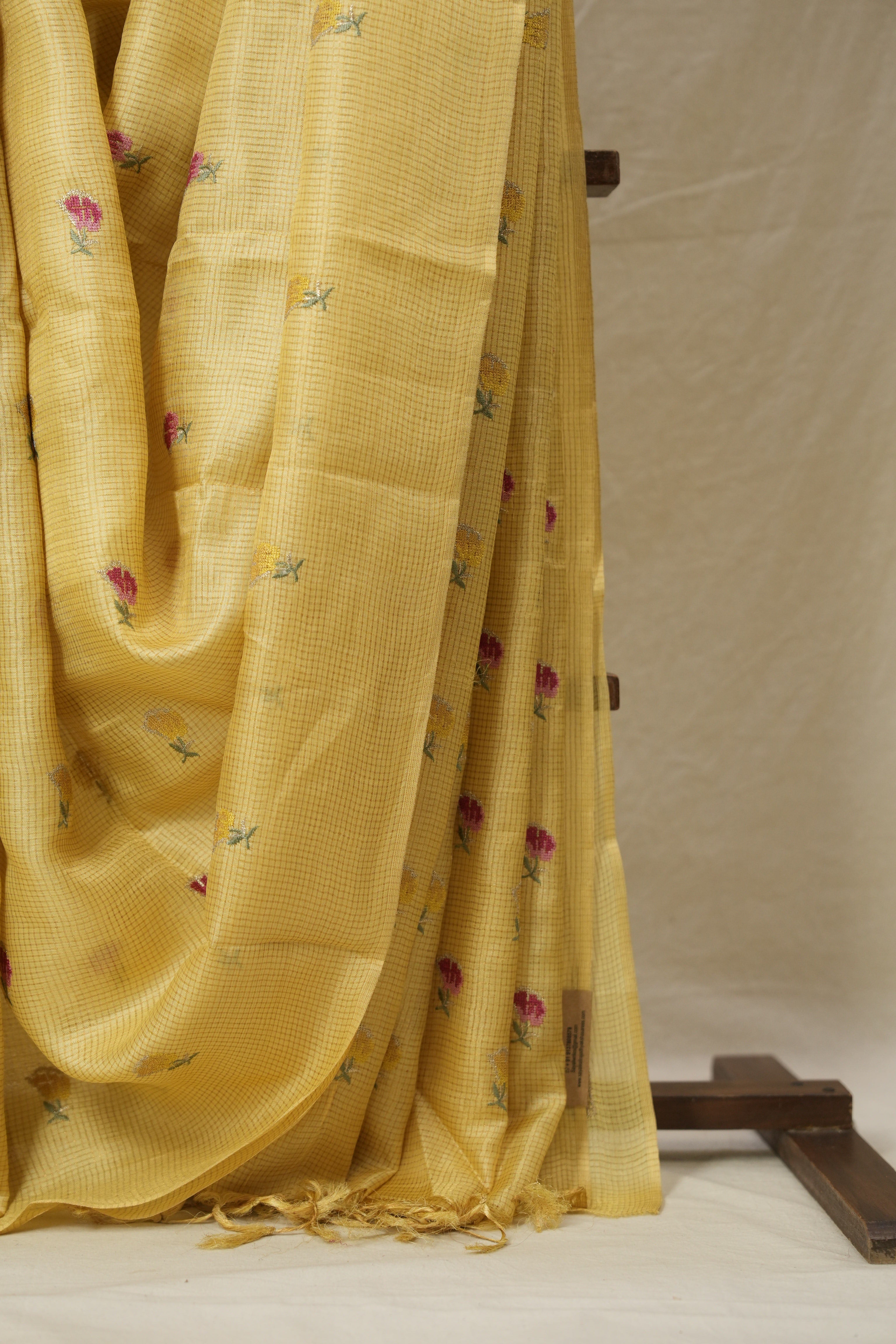 Yellow Machine Embroidered Tussar Silk Saree - SRYMETSS1545