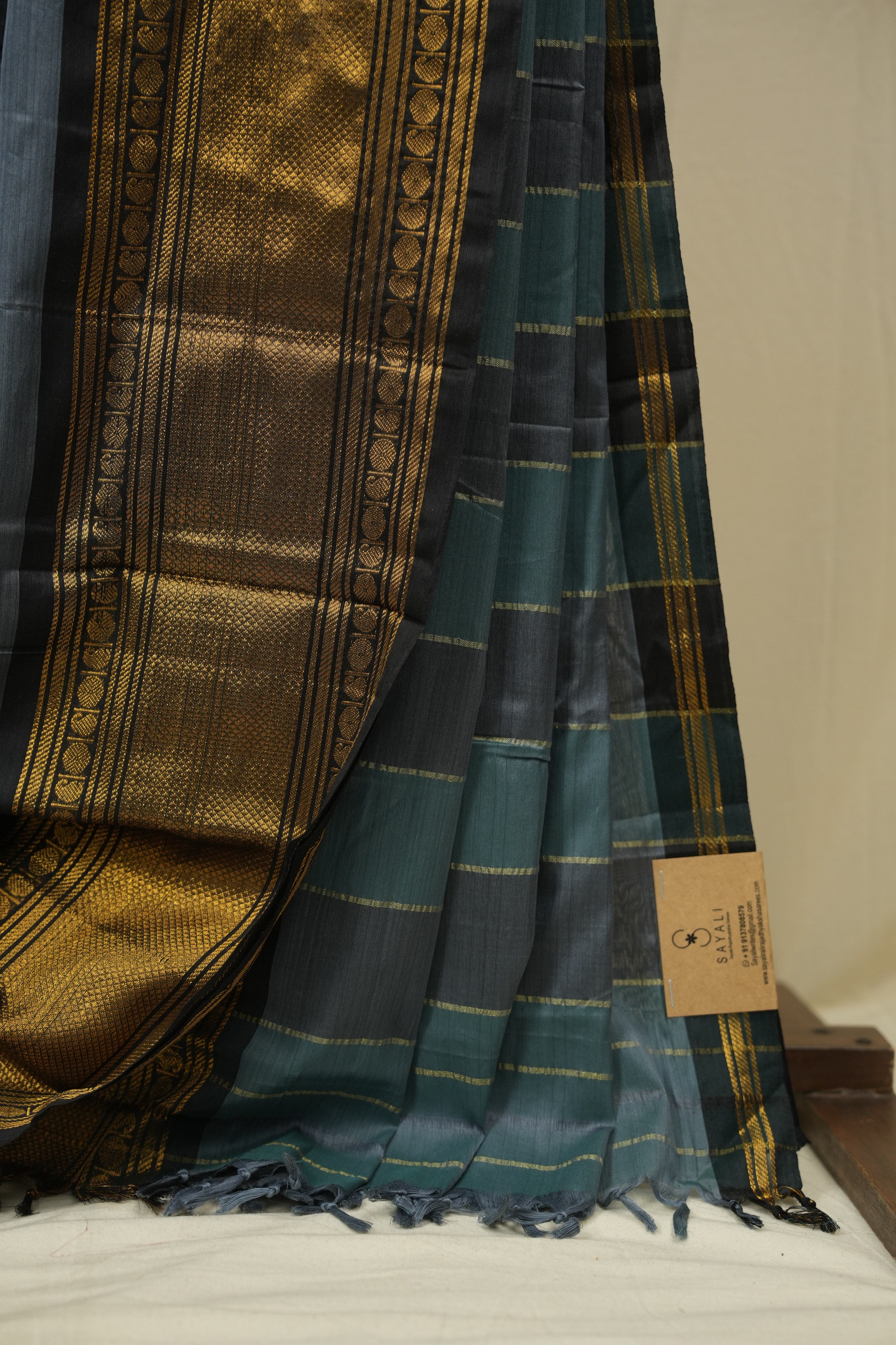 Grey Narayan Peth Cotton Saree - SRGNPCS63