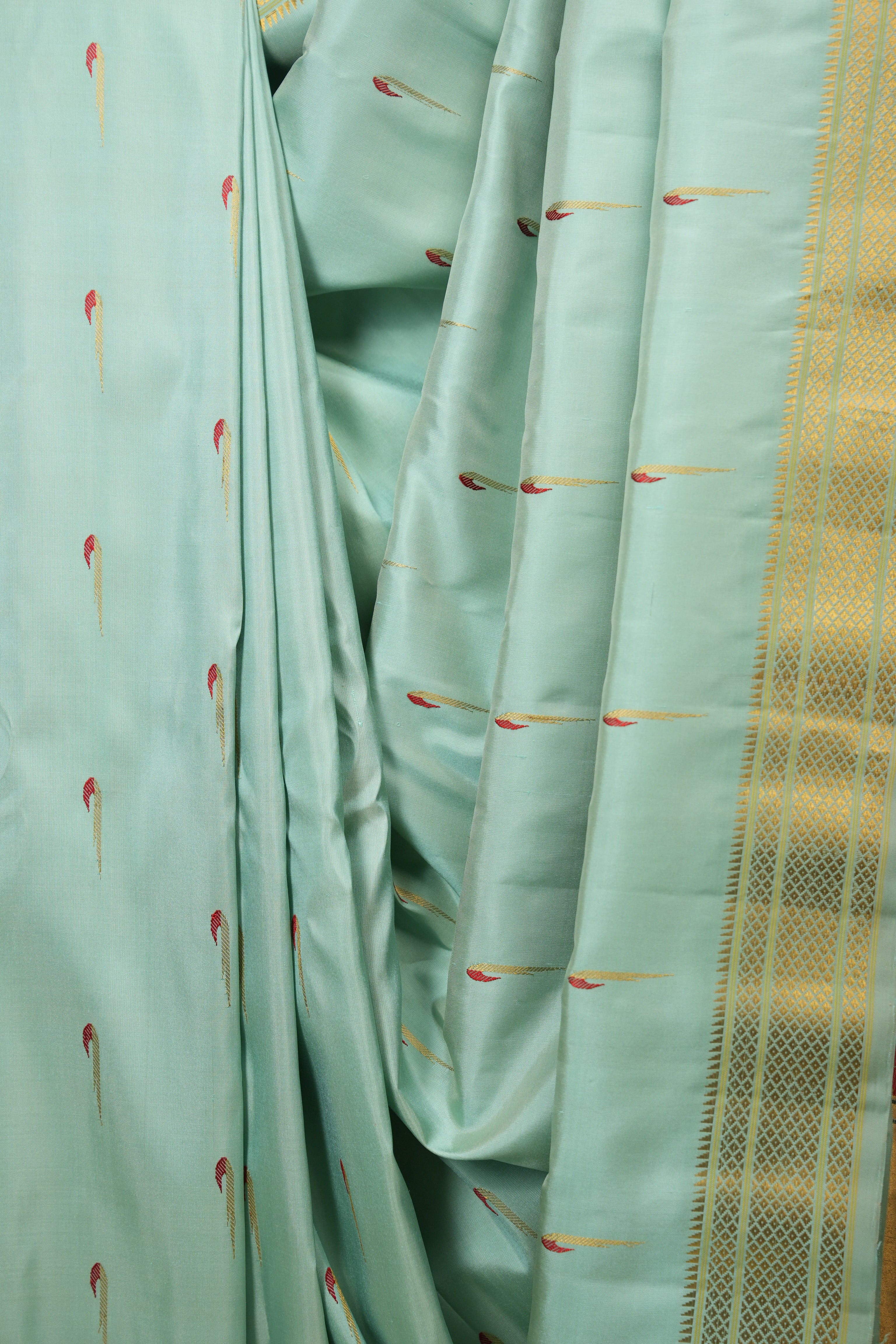 Aqua Green Gadwal Silk Saree - SRAGGSS656