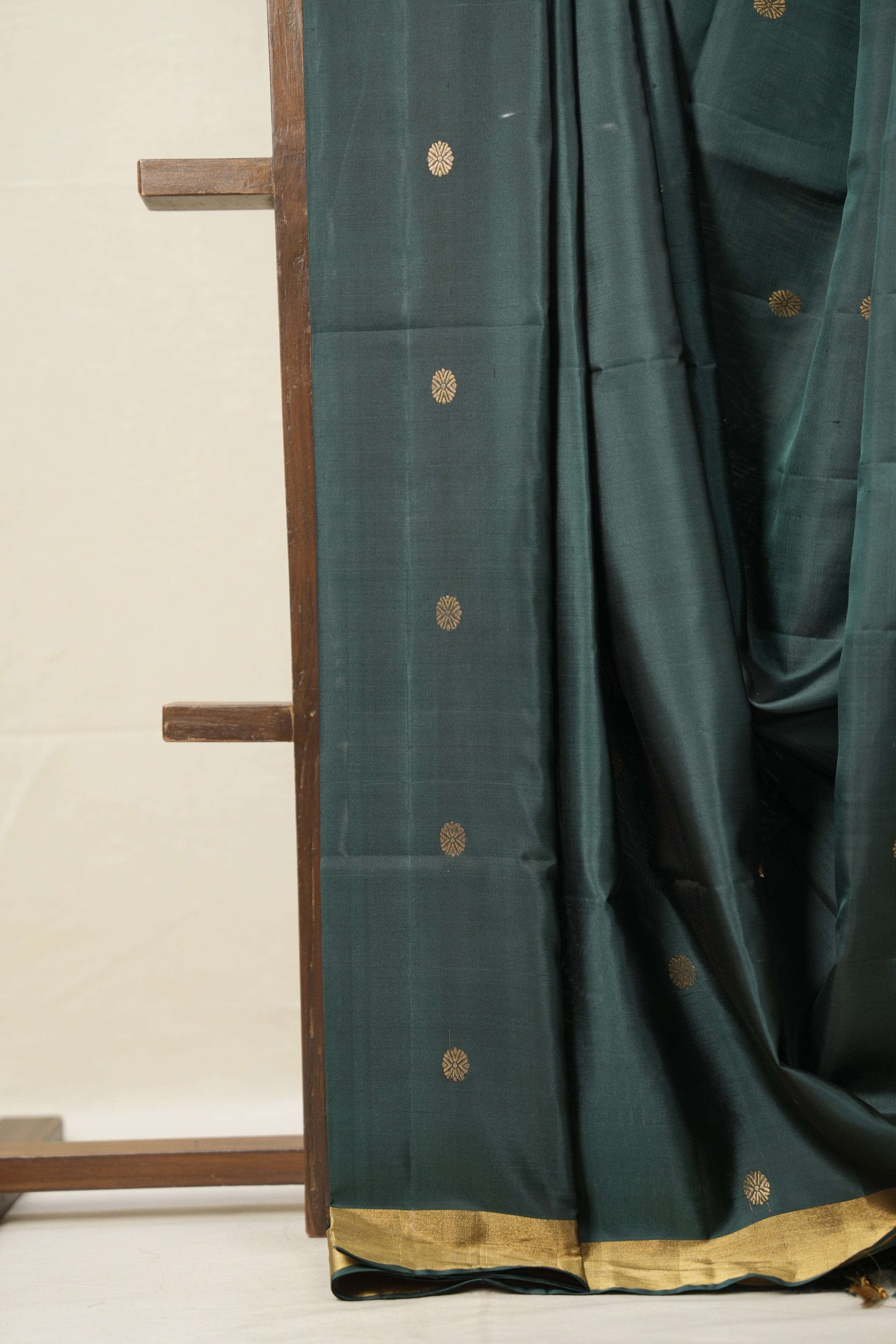 Forest Green Soft Silk Saree - SRFGSSS405