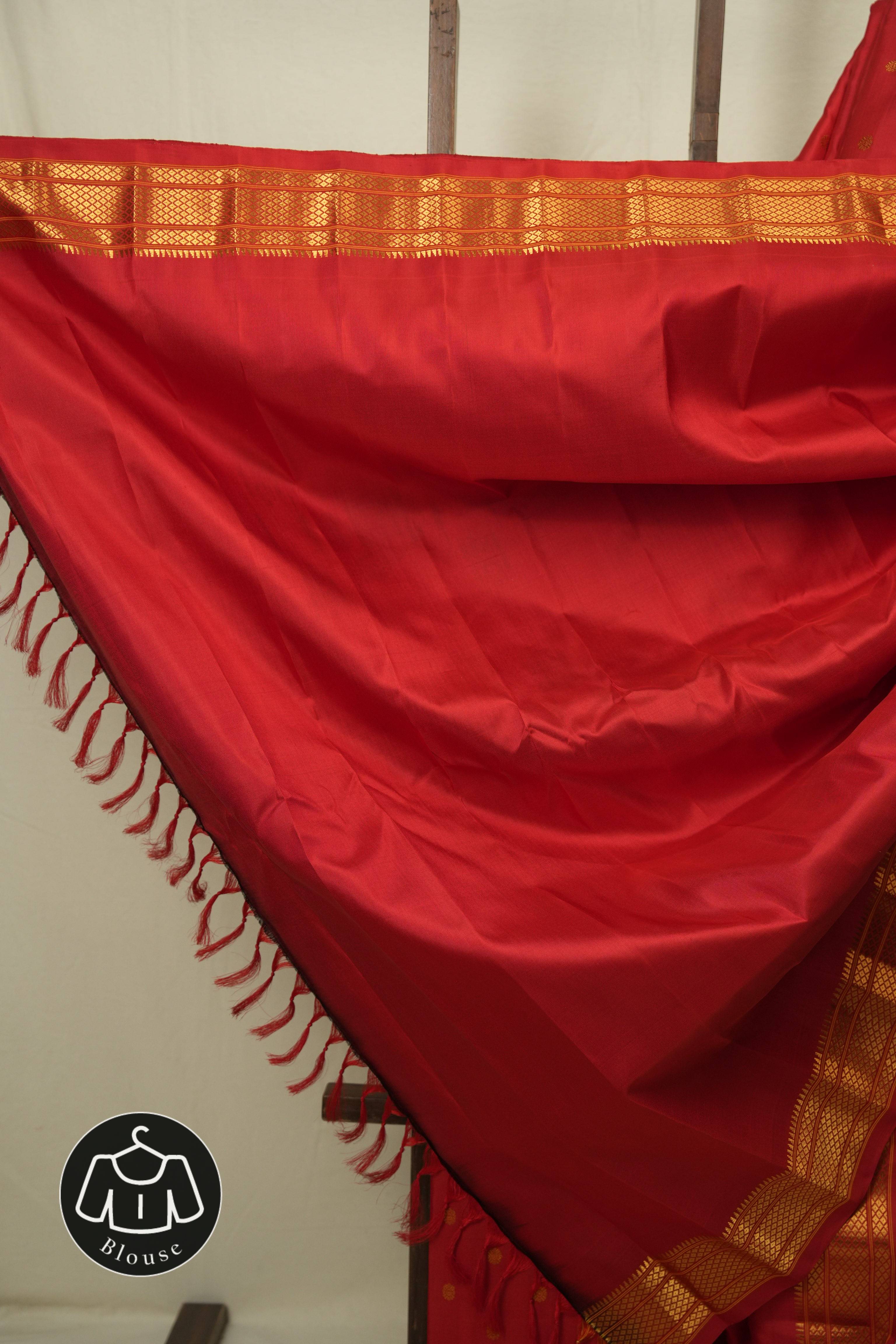Red Gadwal Silk Saree - SRRGSS655