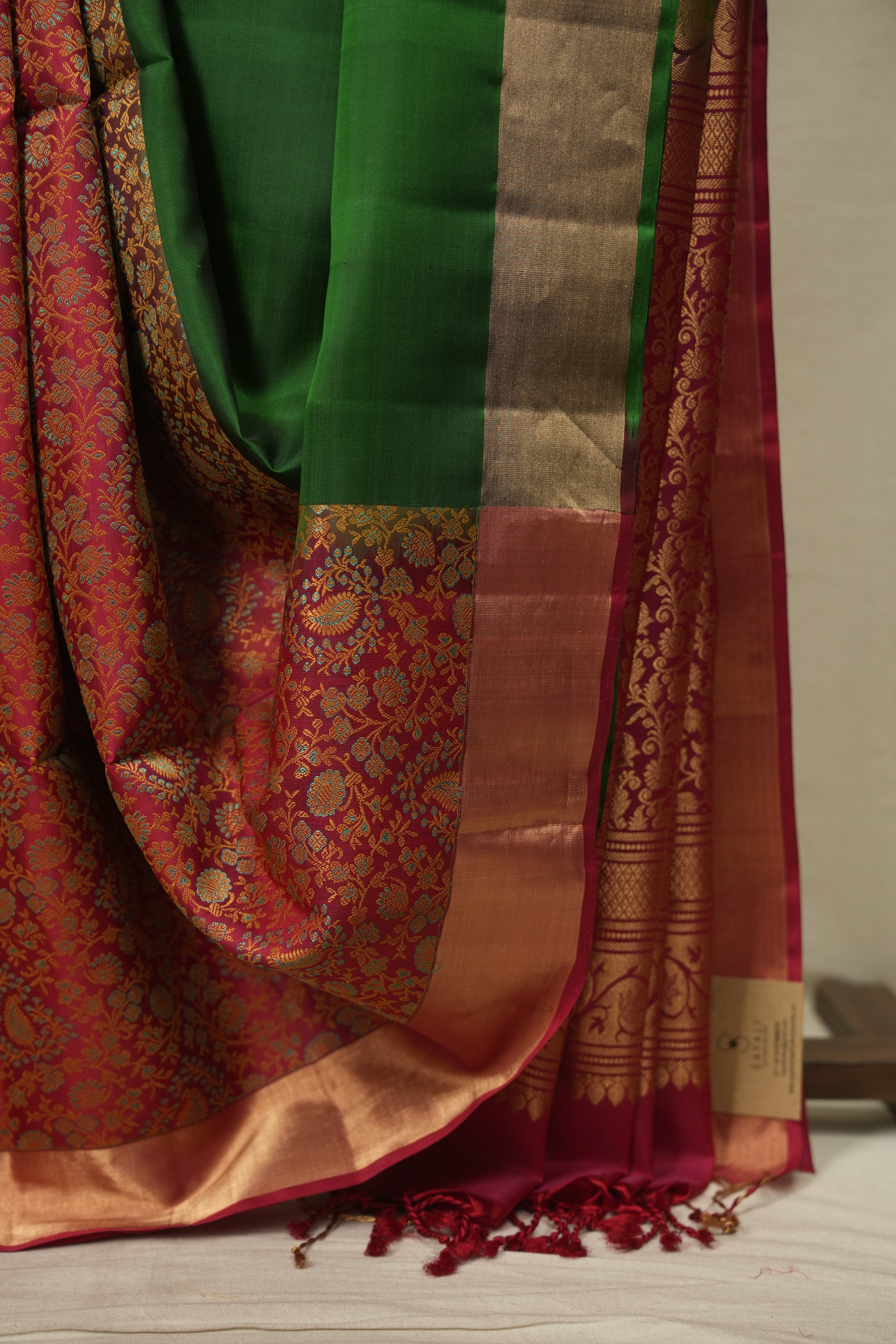 Red - Green Soft Silk Saree - SRRGSSS488
