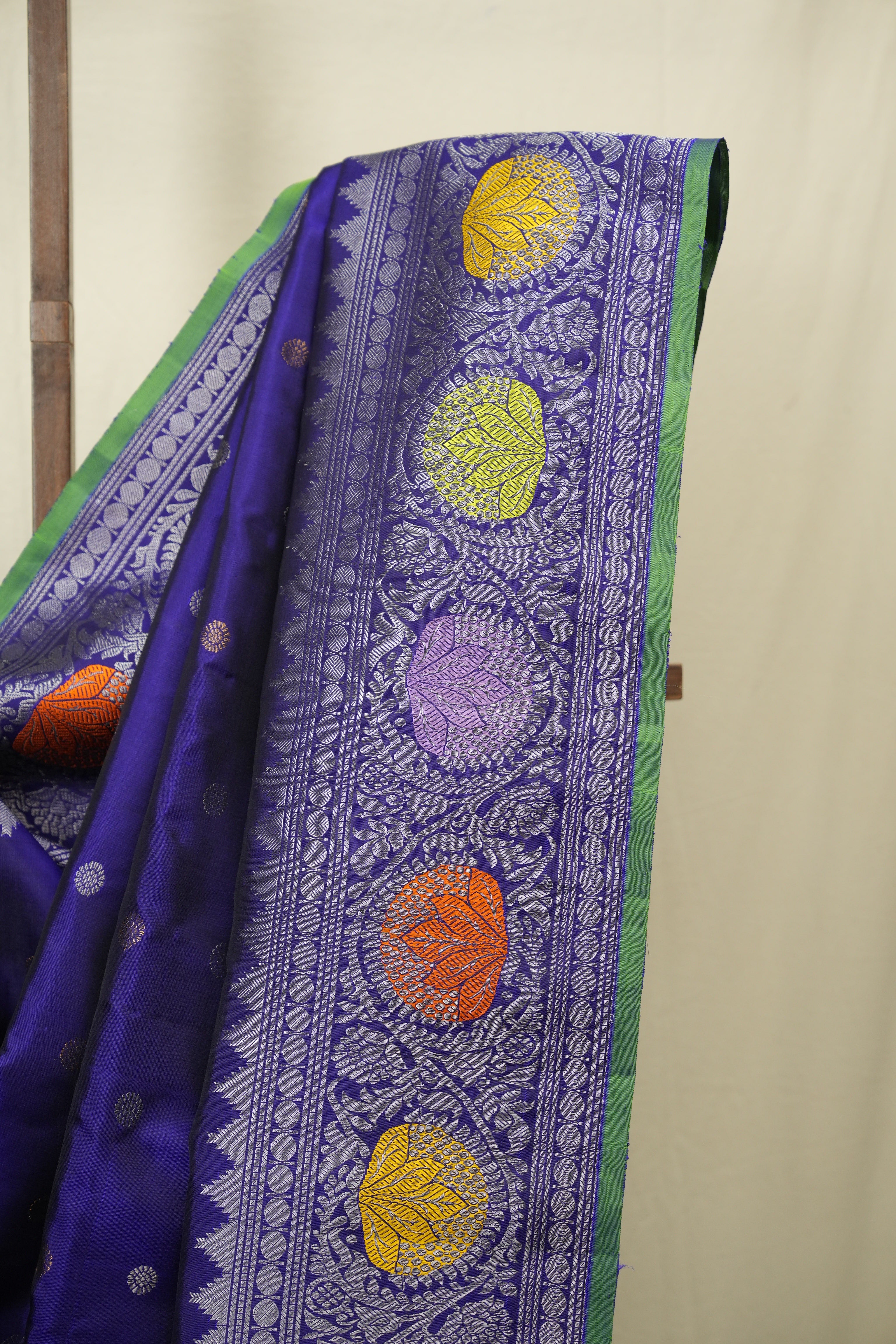 Blue Gadwal Silk Saree - SRBGSS660