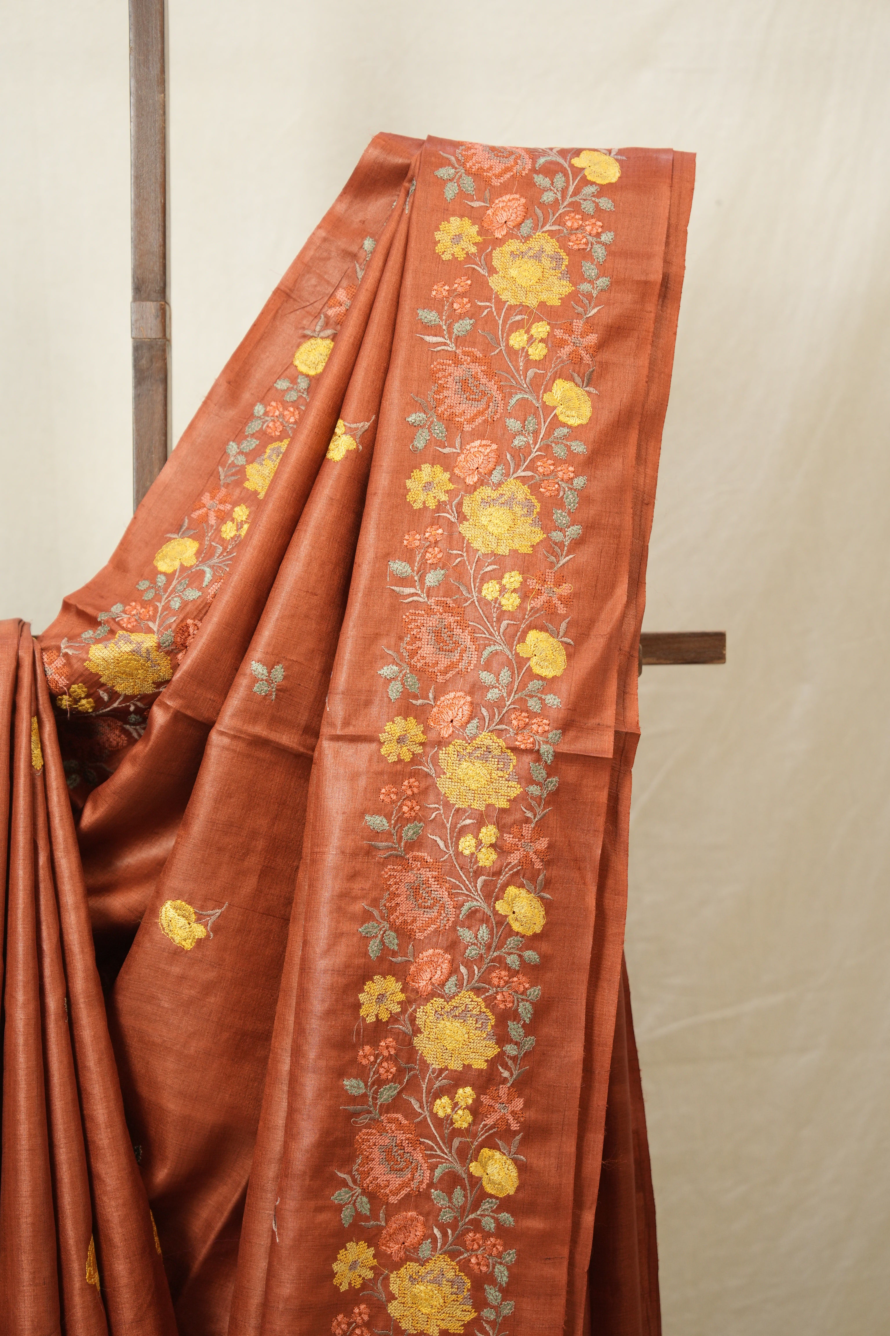 Brick Orange Machine Embroidered Tussar Silk Saree - SRBOMETSS1548