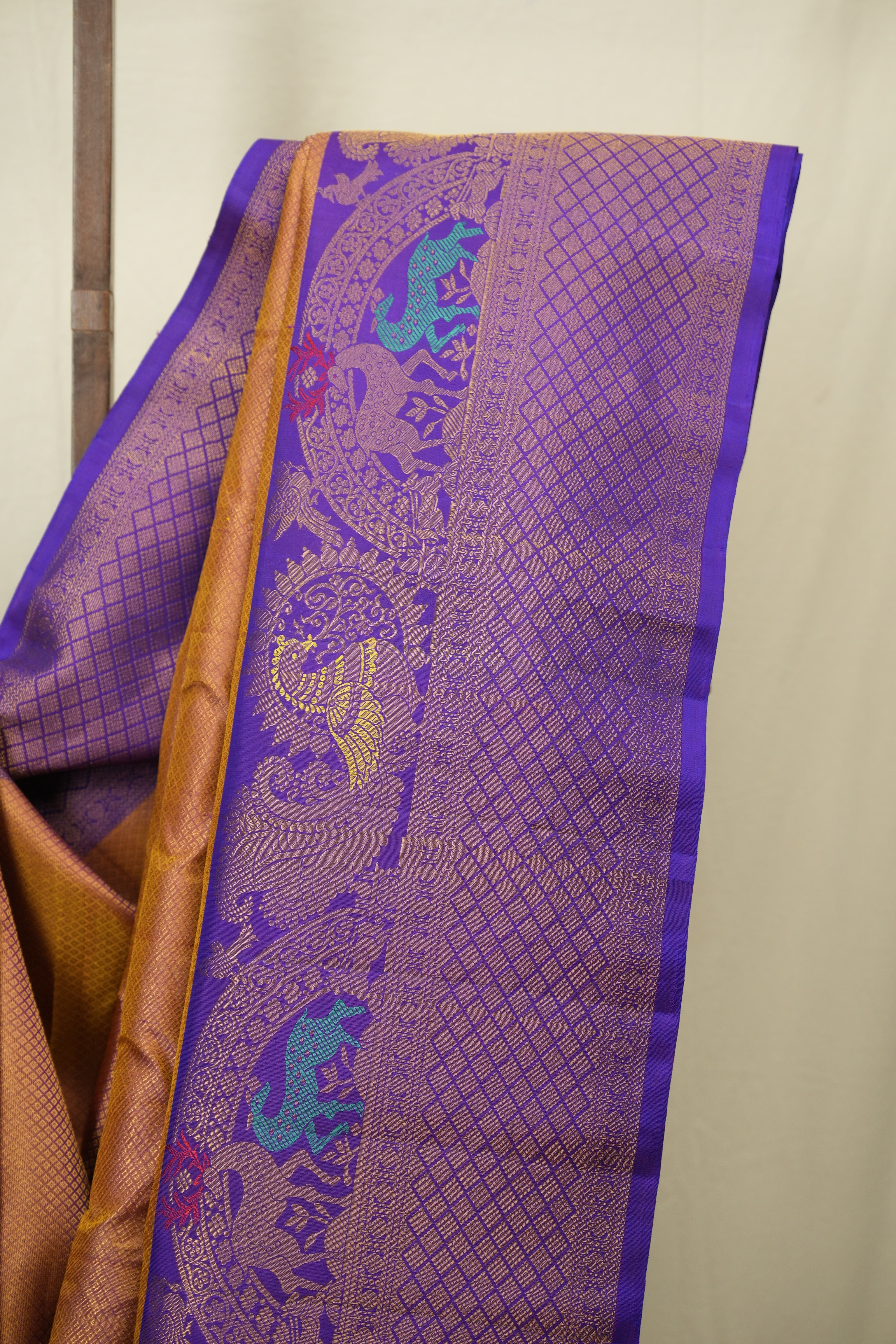 Two Tone Purple Gadwal Silk Saree - SRTTPGSS664