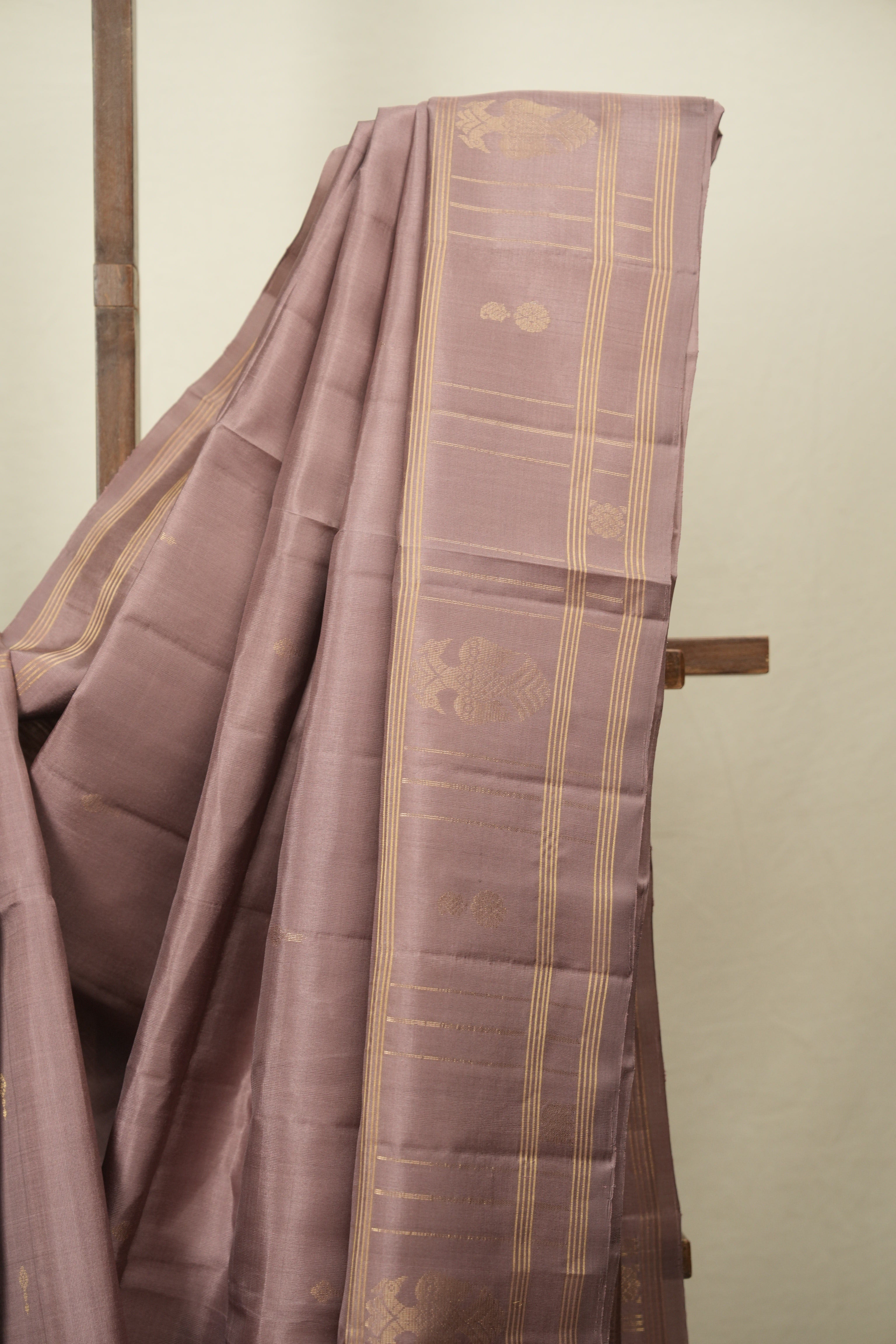 Mauve Soft Silk Saree - SRMSSS483