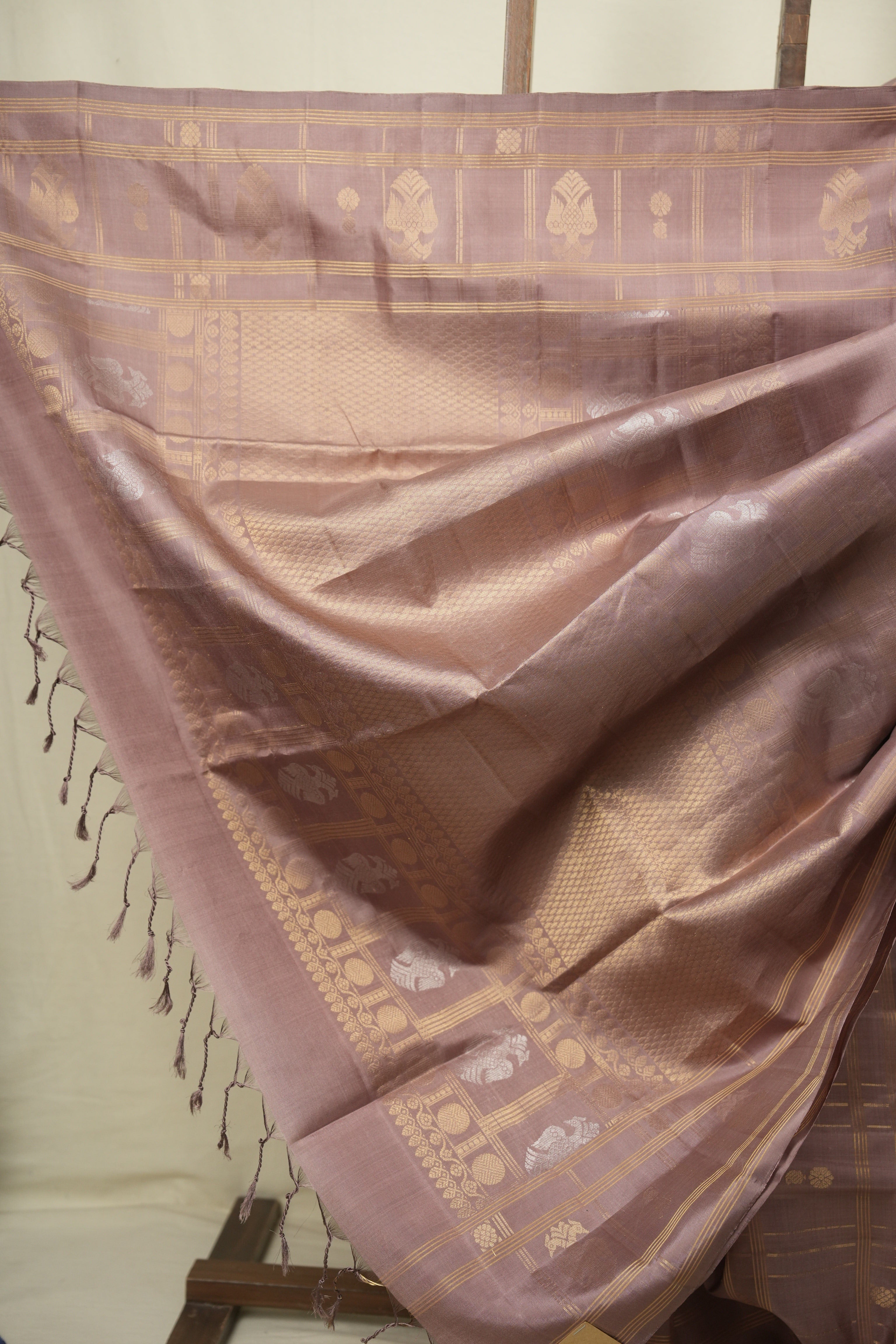 Mauve Soft Silk Saree - SRMSSS483