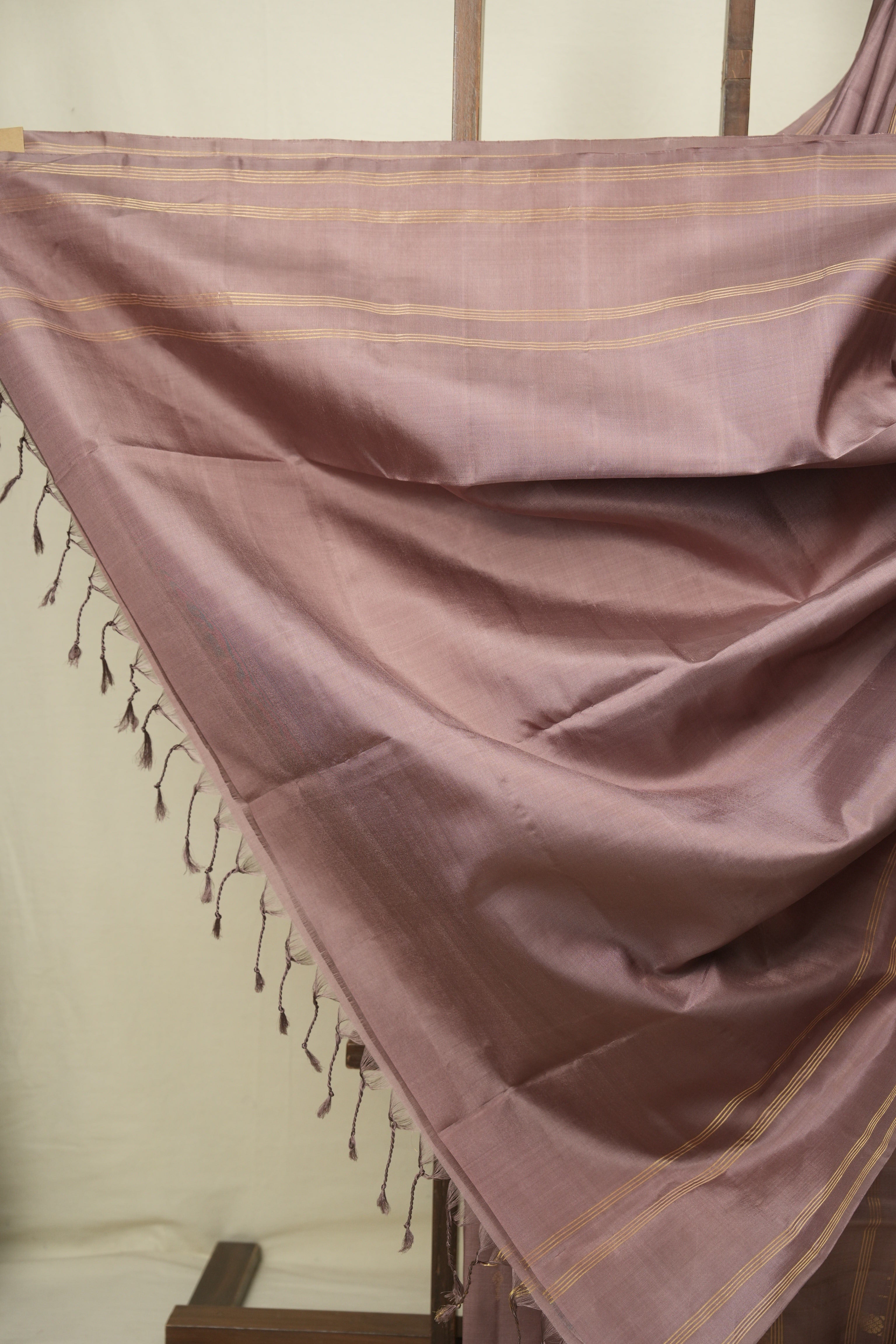 Mauve Soft Silk Saree - SRMSSS483