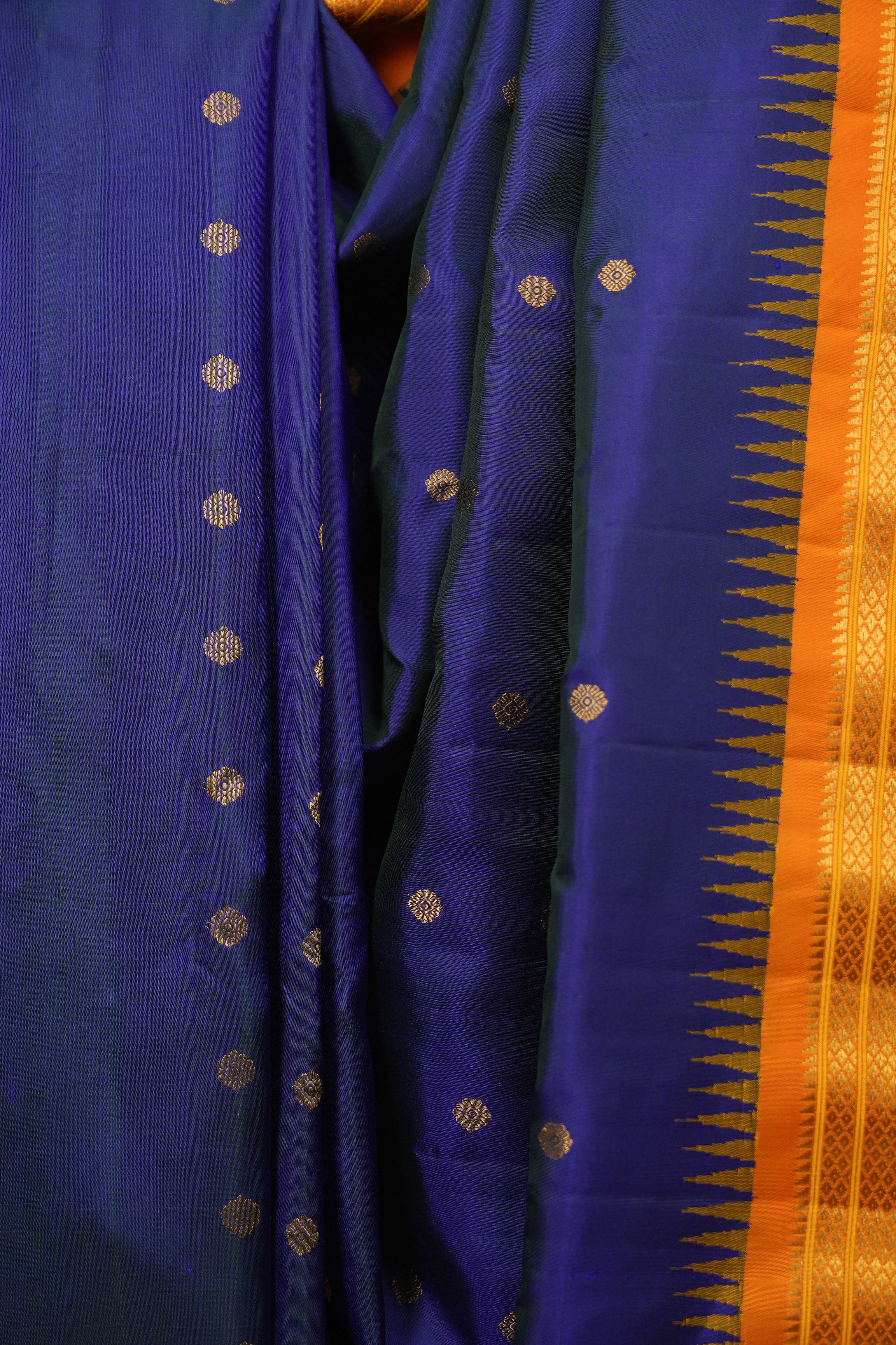 Navy Blue Gadwal Silk Saree - SRNBGSS667