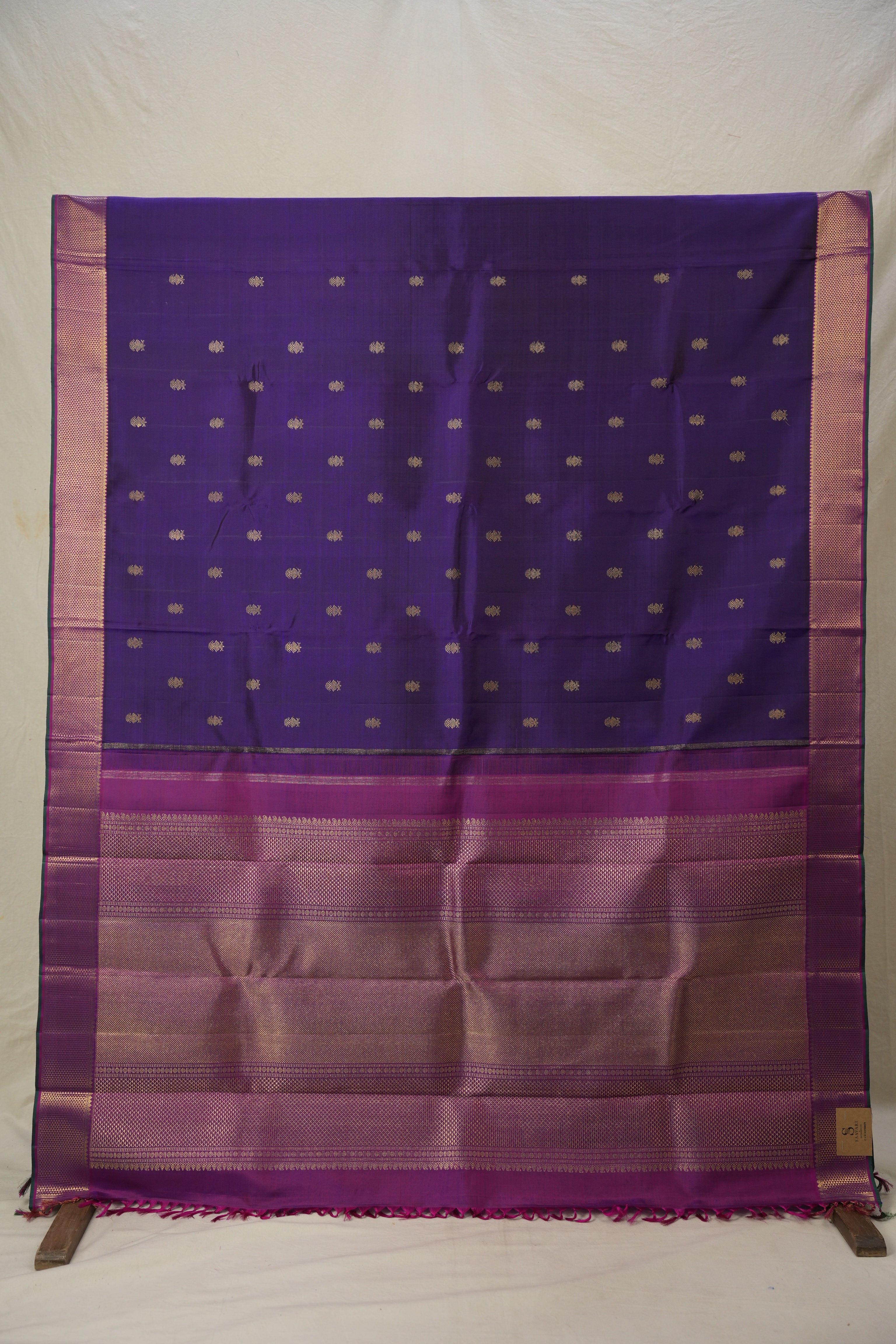 Varneshi Kanjivaram Silk Saree - Saavari -SSVKSS87
