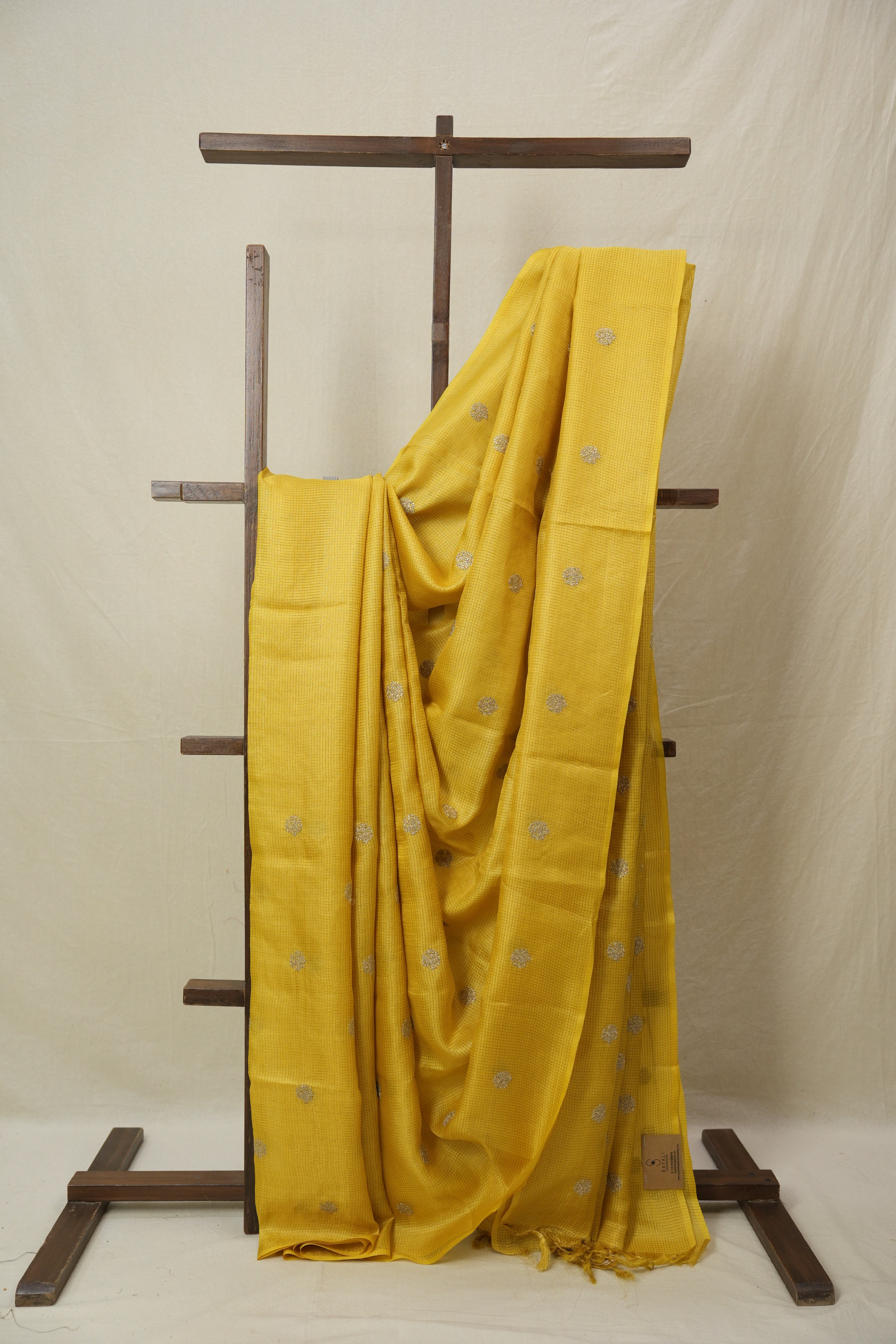 Yellow Machine Embroidered Tussar Silk Saree - SRYMETSS1527