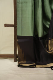 Green Soft Silk Saree - SRGSSS497
