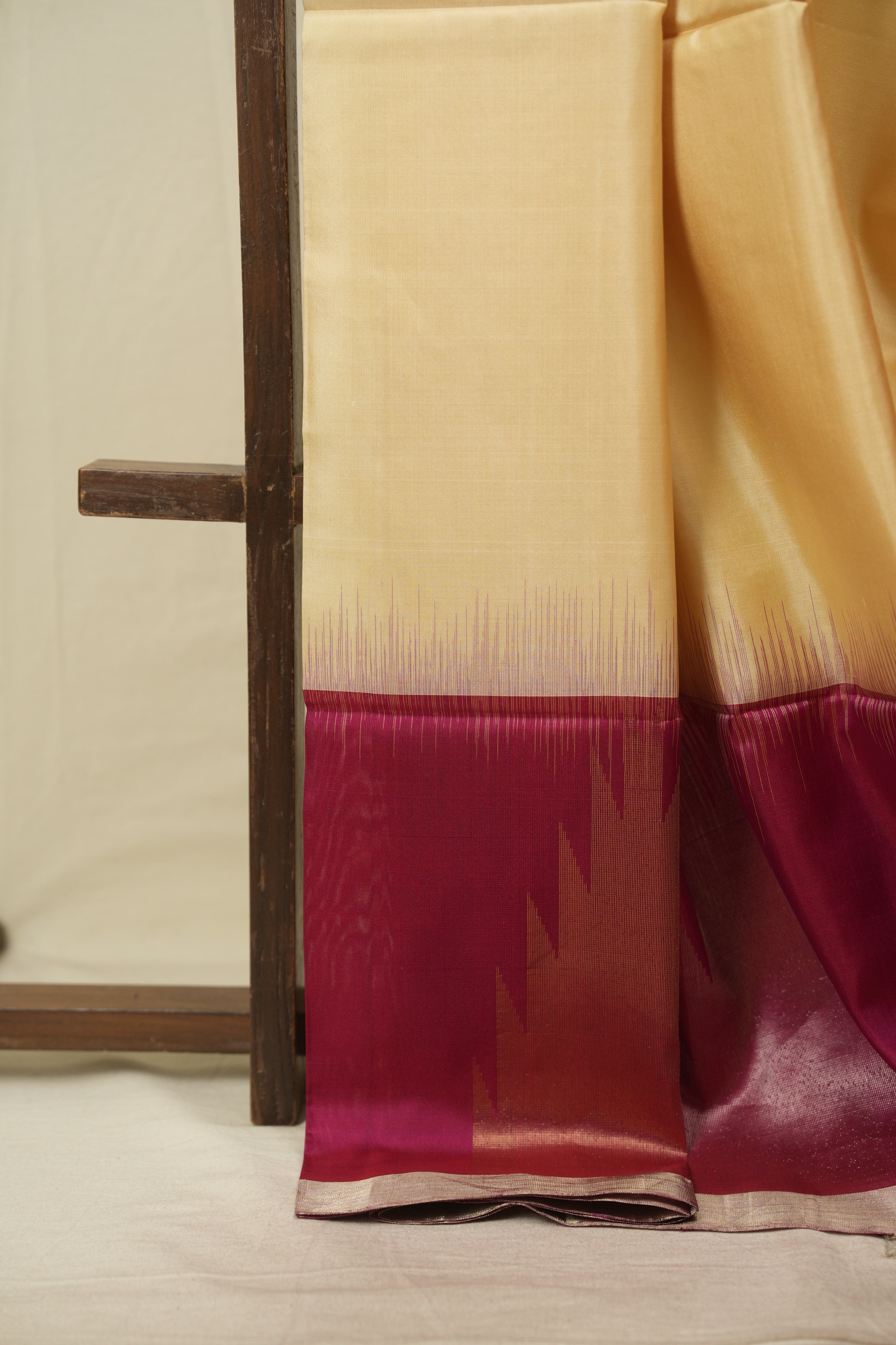 Cream Soft Silk Saree - SRCSSS501