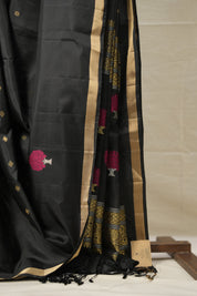 Black Soft Silk Saree - SRBSSS496