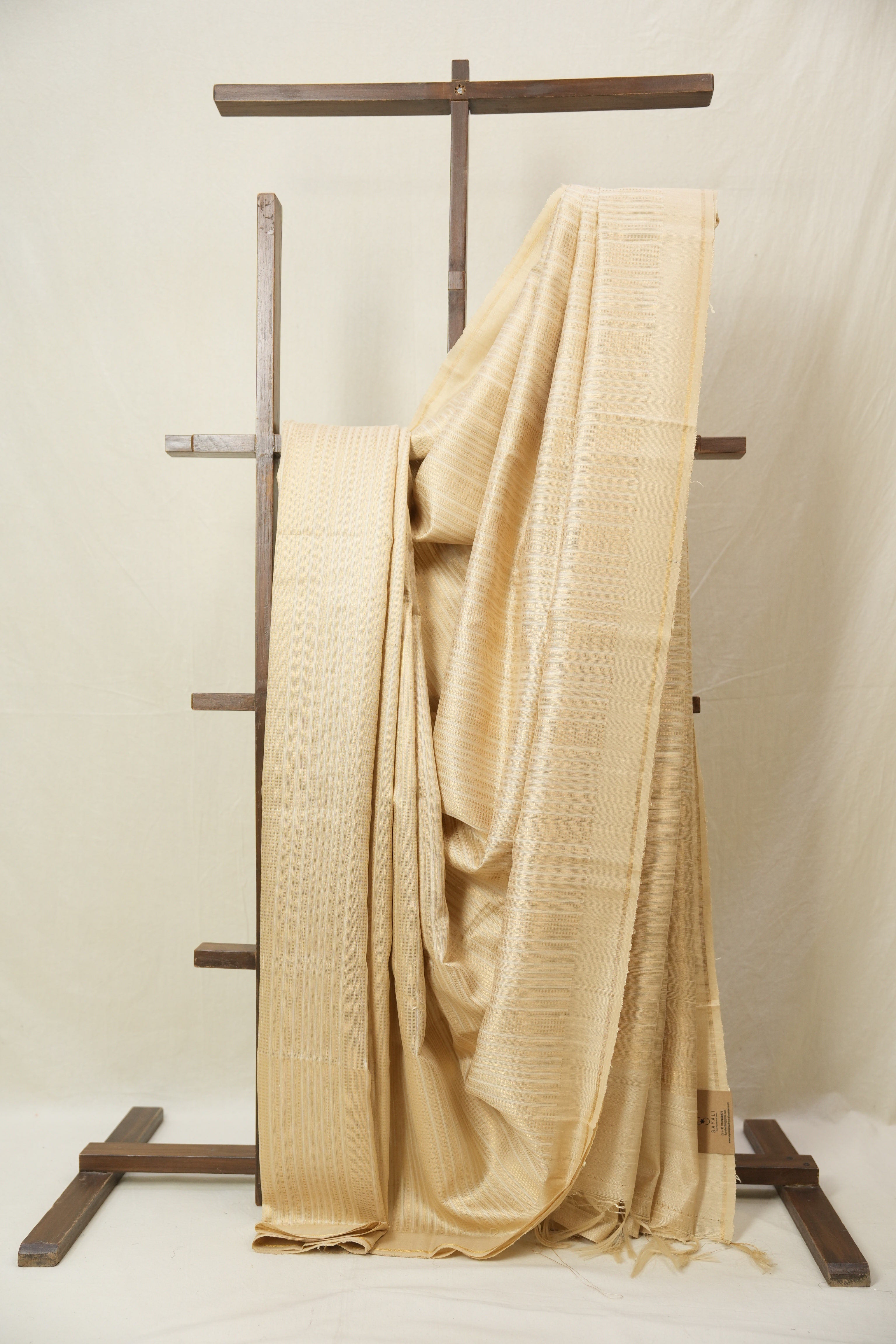 Cream Raw Silk Saree - SRCRSS966