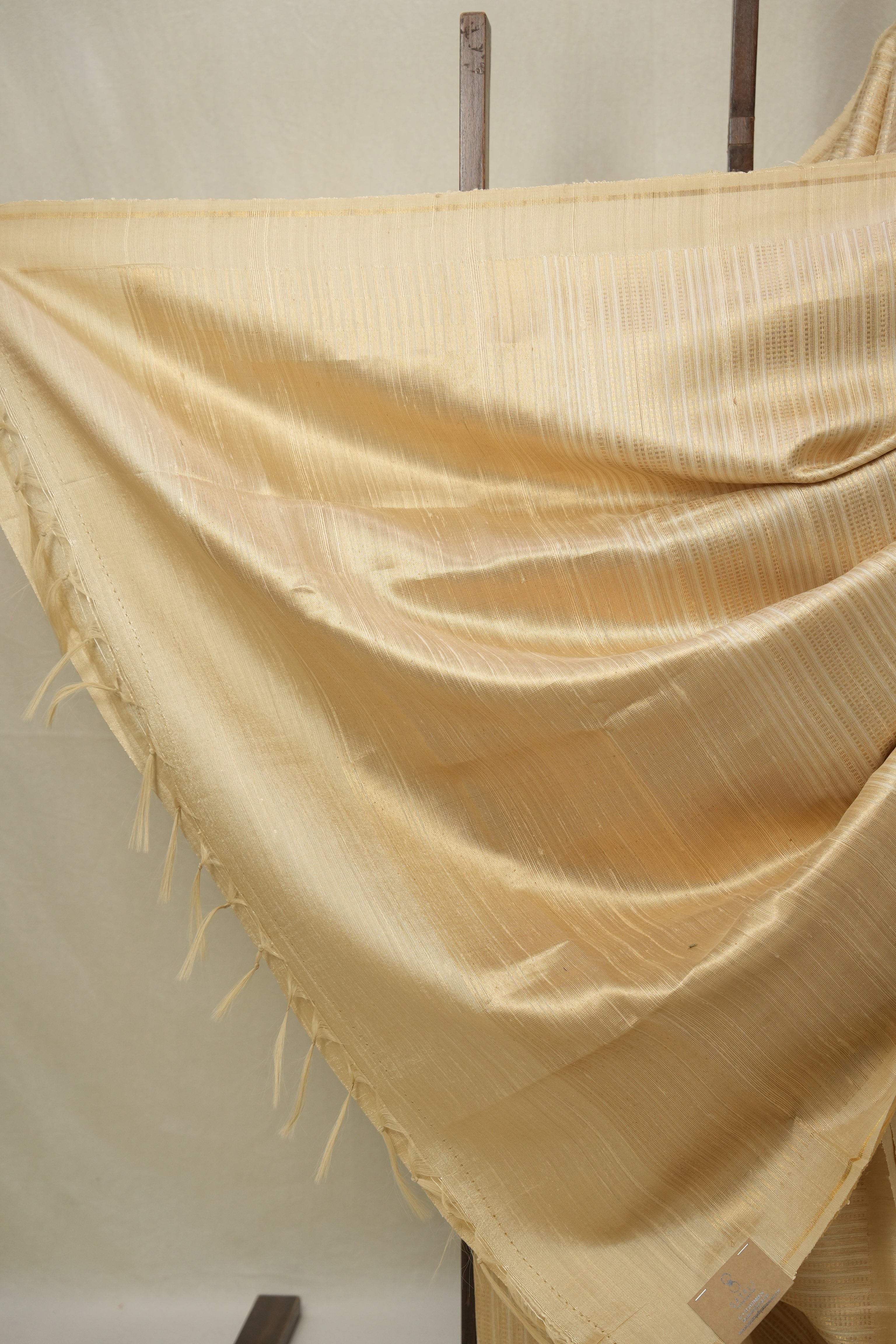 Cream Raw Silk Saree - SRCRSS966