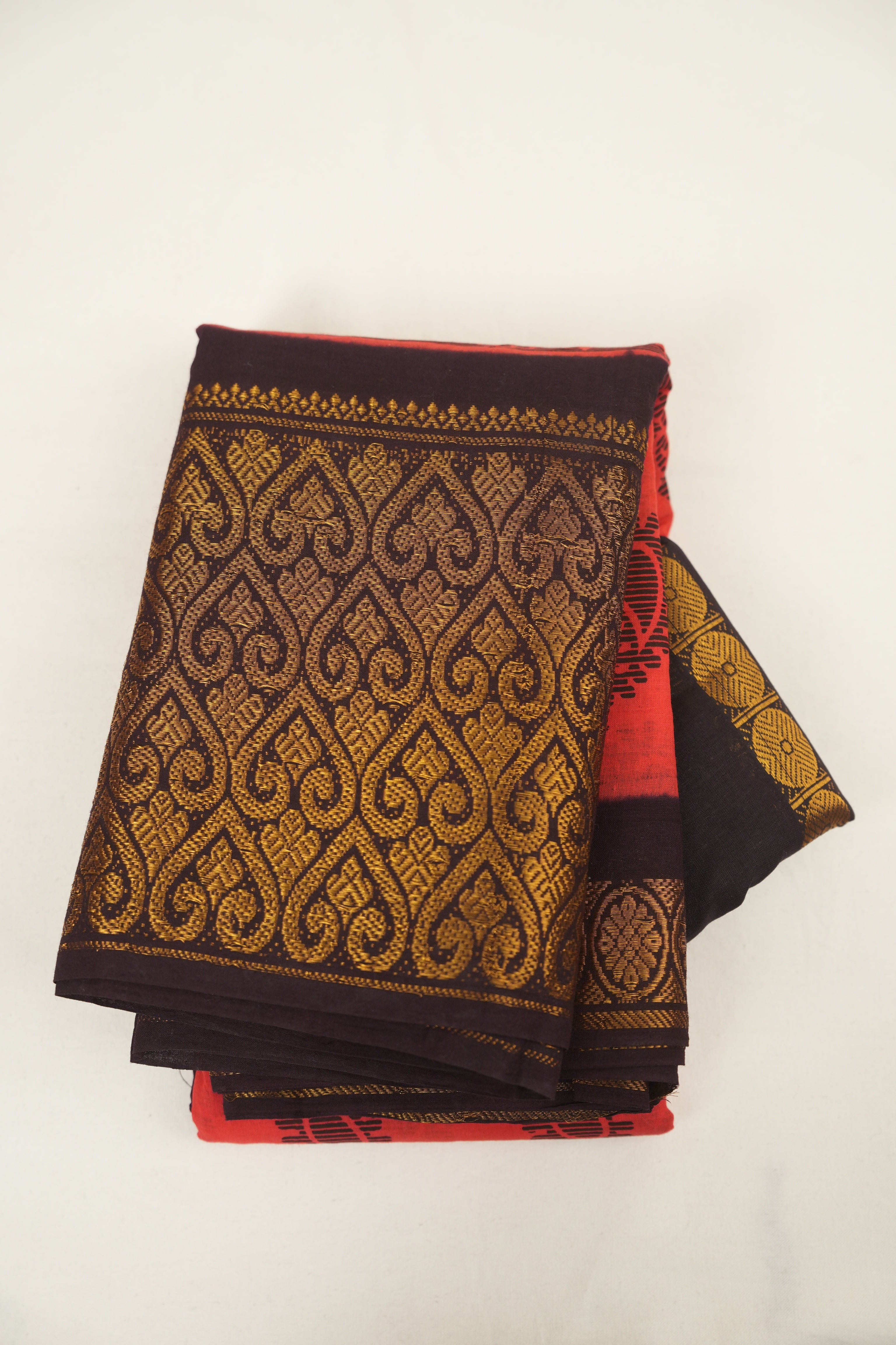 Red Sungudi Cotton Saree - SRRSCS272