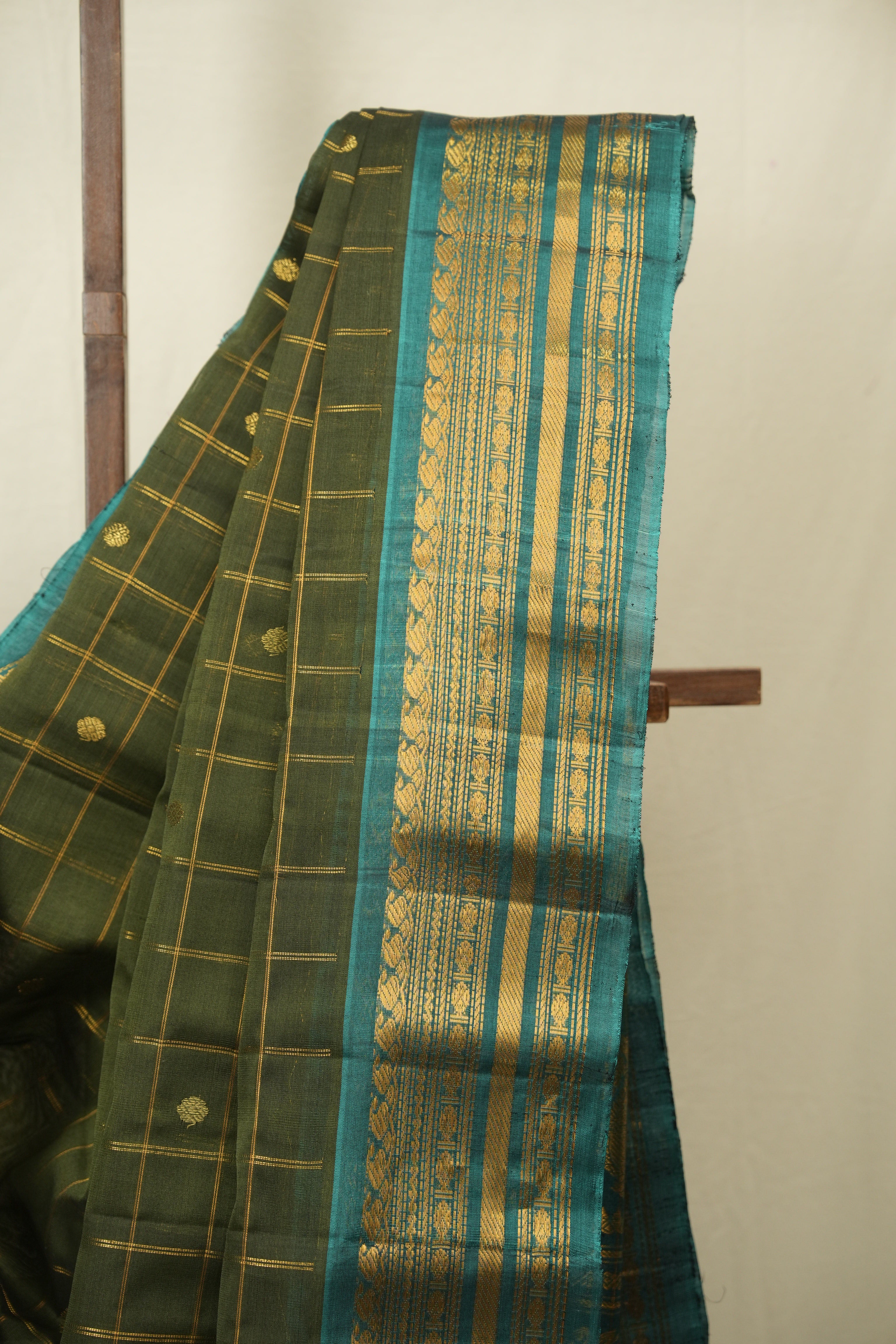 Moss Green Gadwal Cotton Silk Saree - SRMGGCSS202