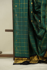 Green Gadwal Cotton Silk Saree - SRGGCSS201