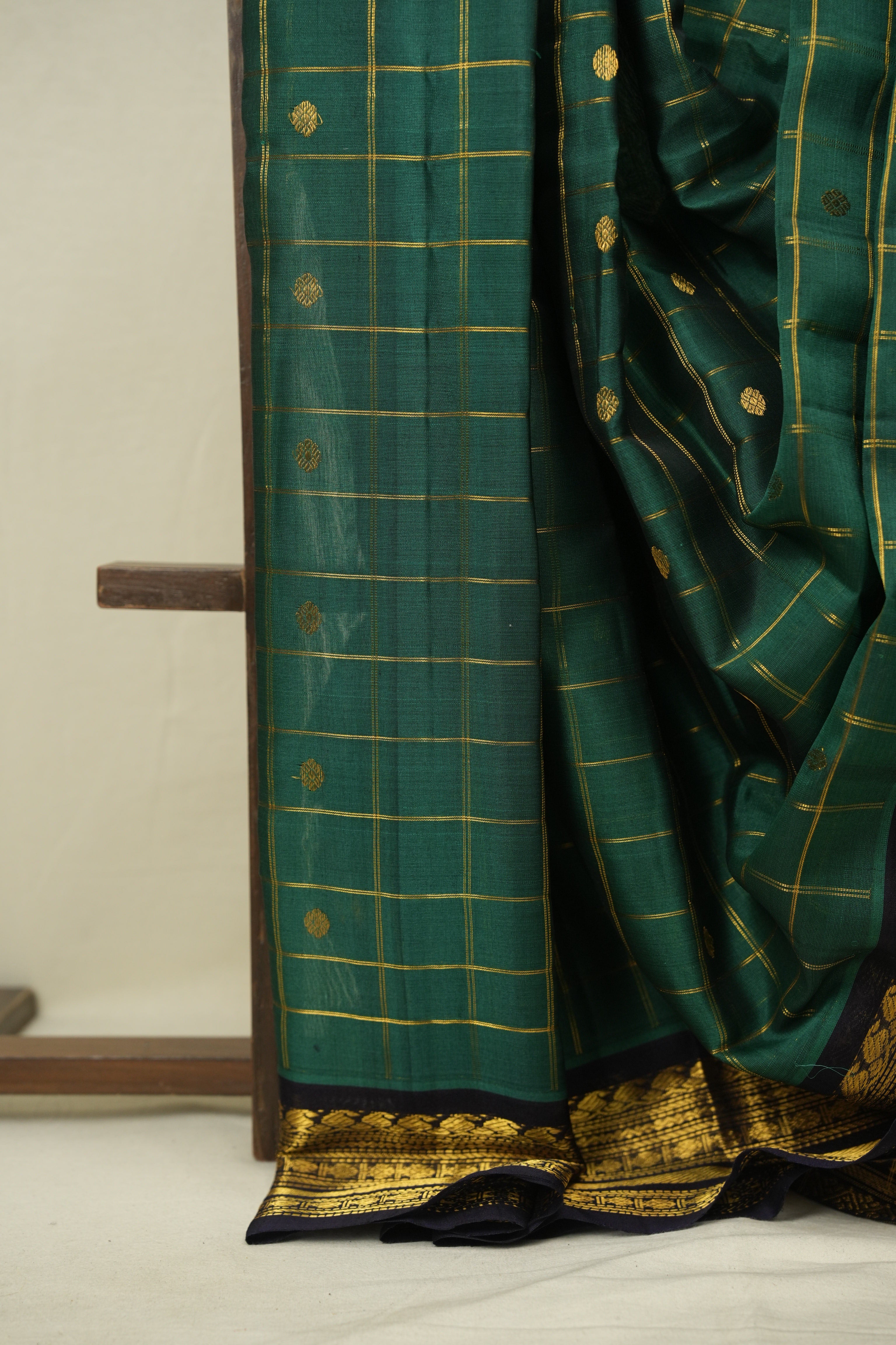 Green Gadwal Cotton Silk Saree - SRGGCSS201