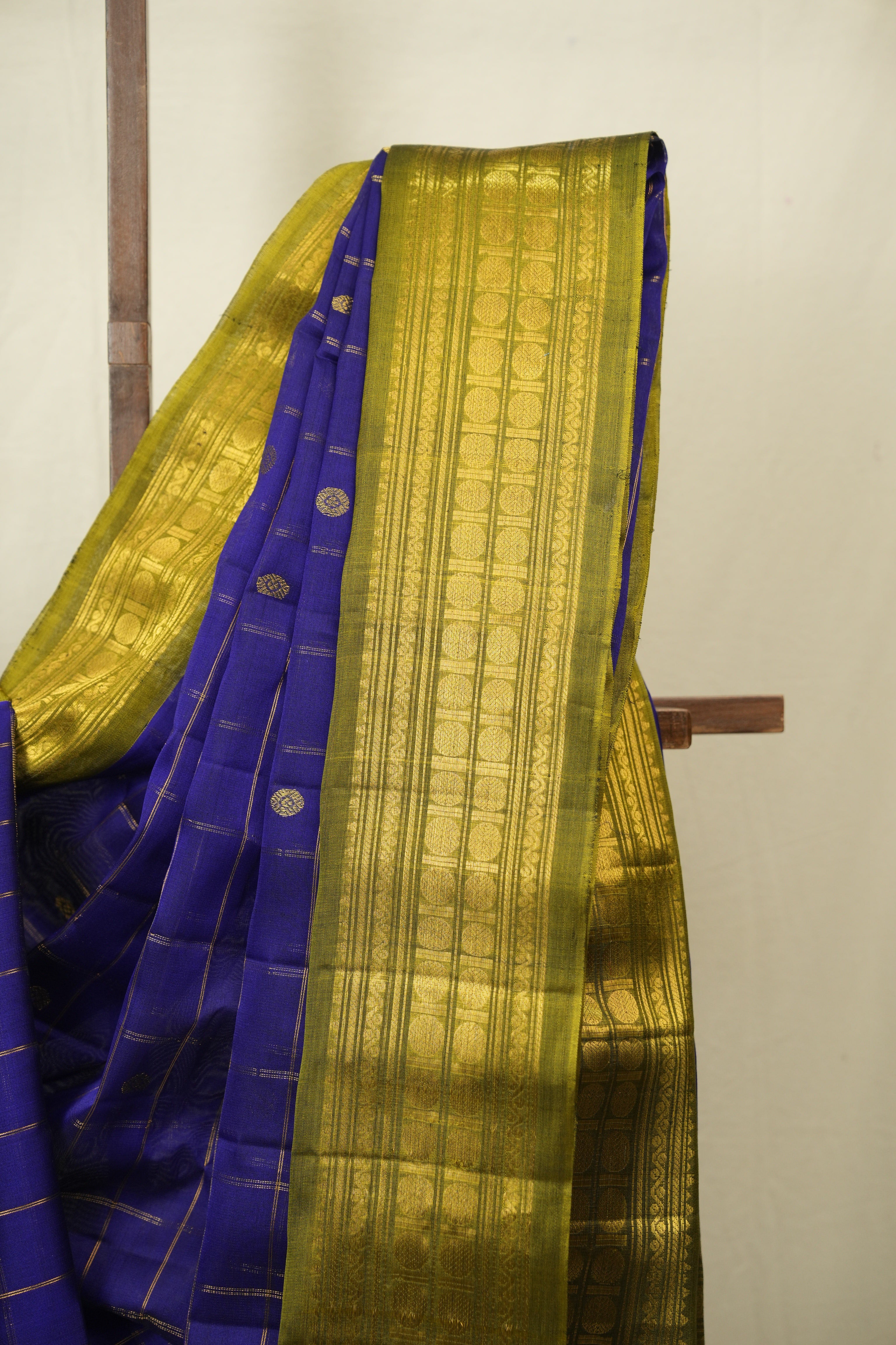 Royal Blue Gadwal Cotton Silk Saree - SRRBCGSS205