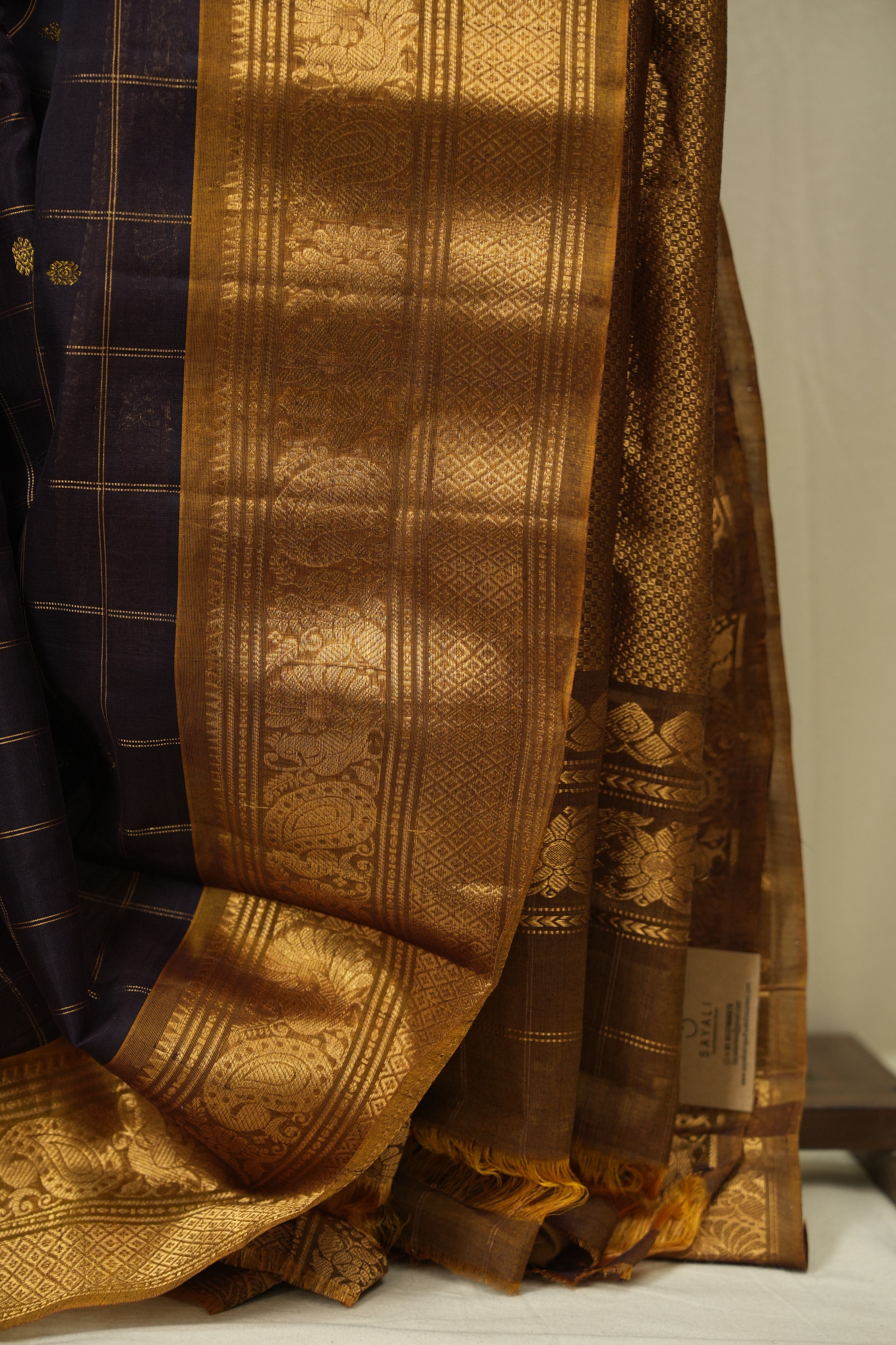 Coffee Brown Gadwal Cotton Silk Saree - SRCBGCSS204