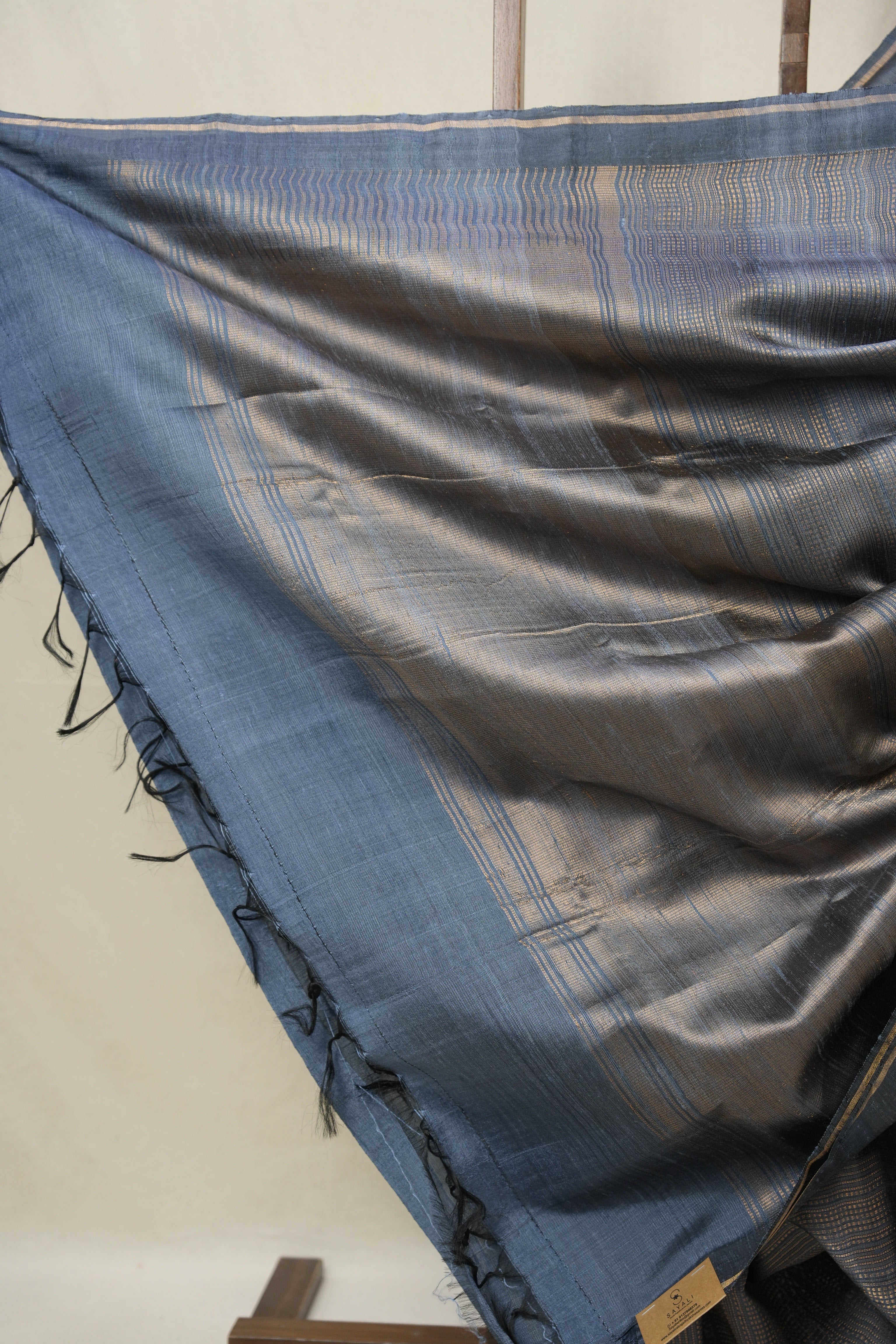 Metallic Blue Raw Silk Saree - SRMBRSS970