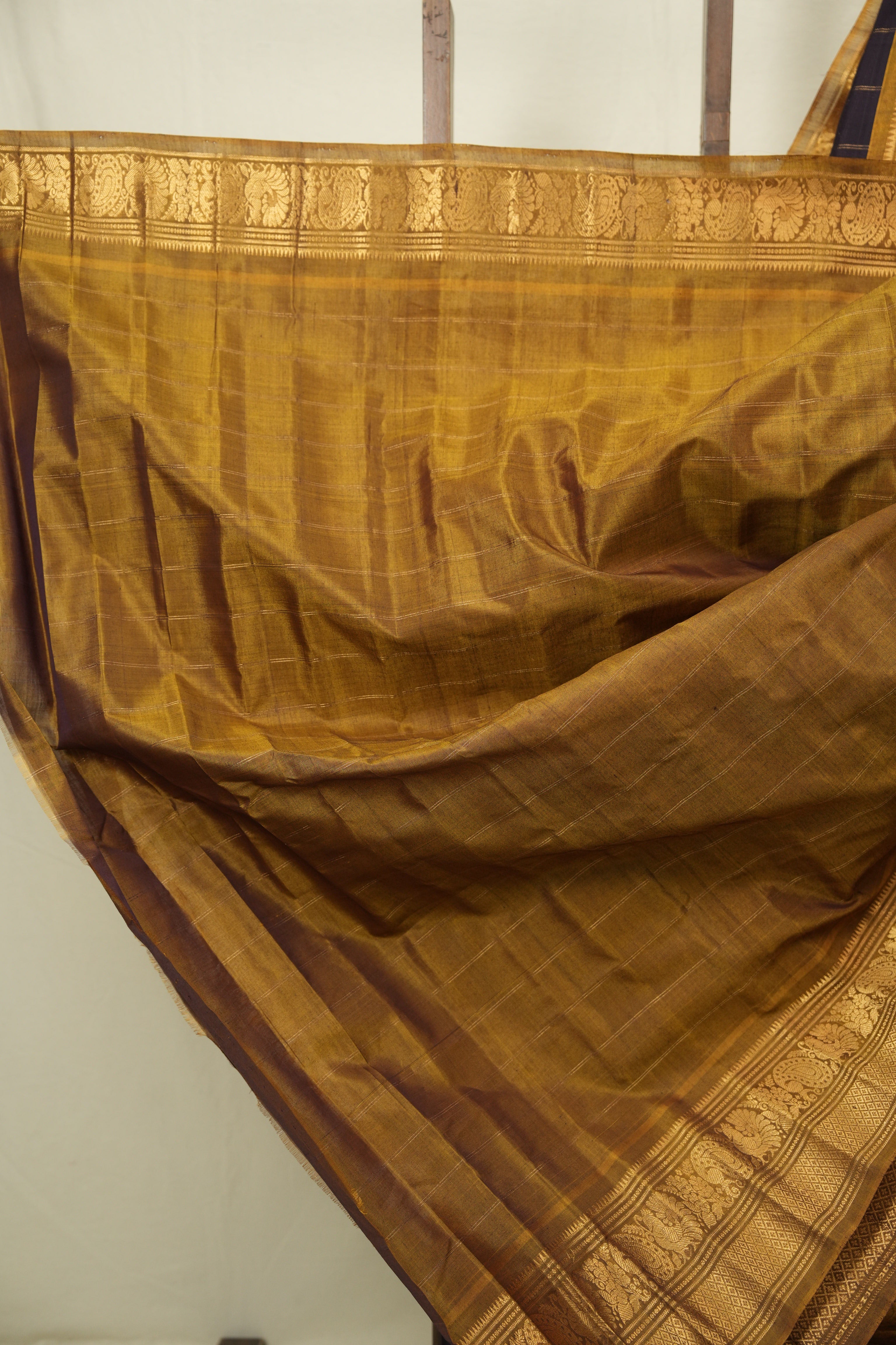 Coffee Brown Gadwal Cotton Silk Saree - SRCBGCSS204