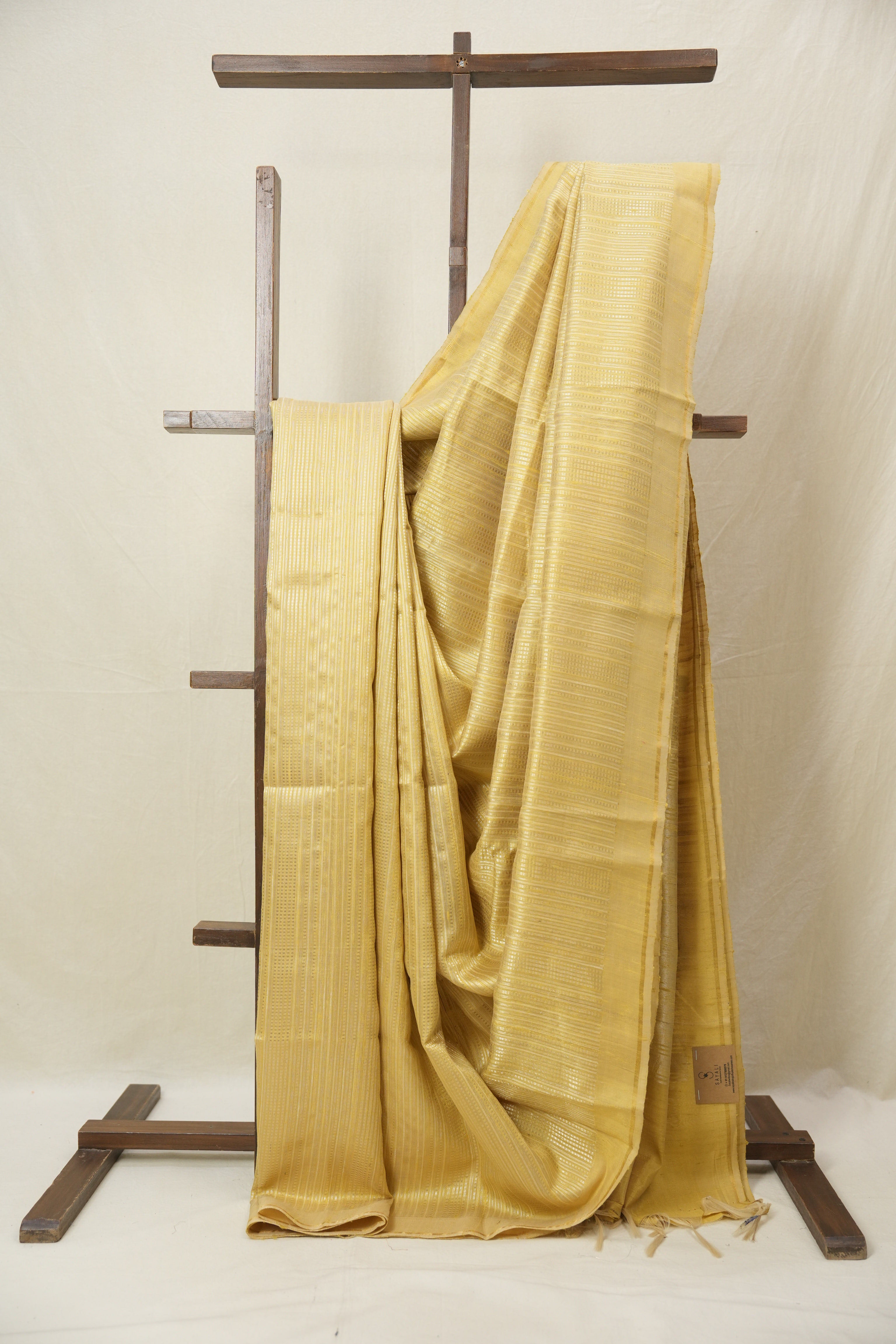 Light Gold Raw Silk Saree - SRLGRSS963
