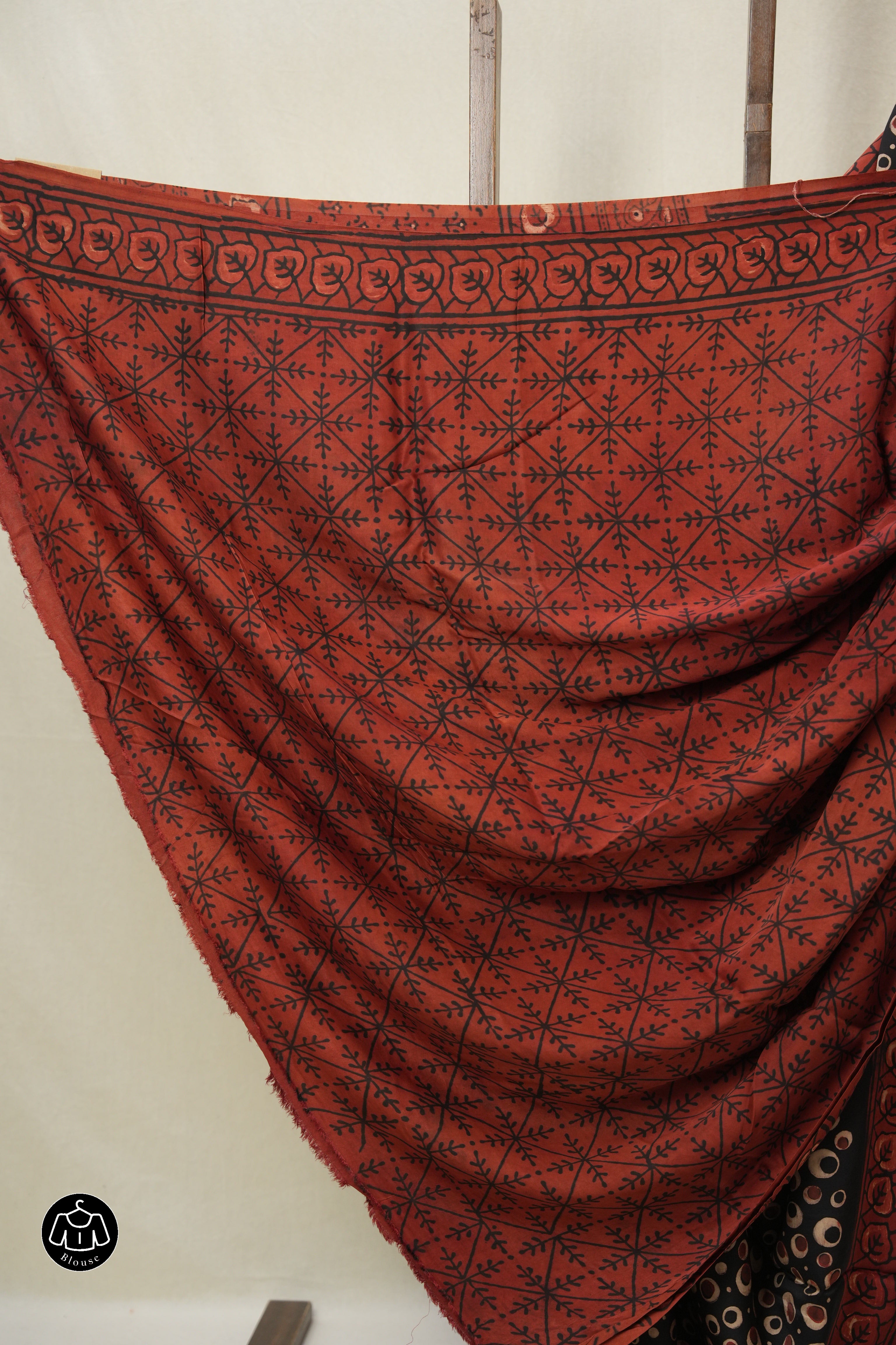 Red HBP Modal Silk Saree - SRBMSS563