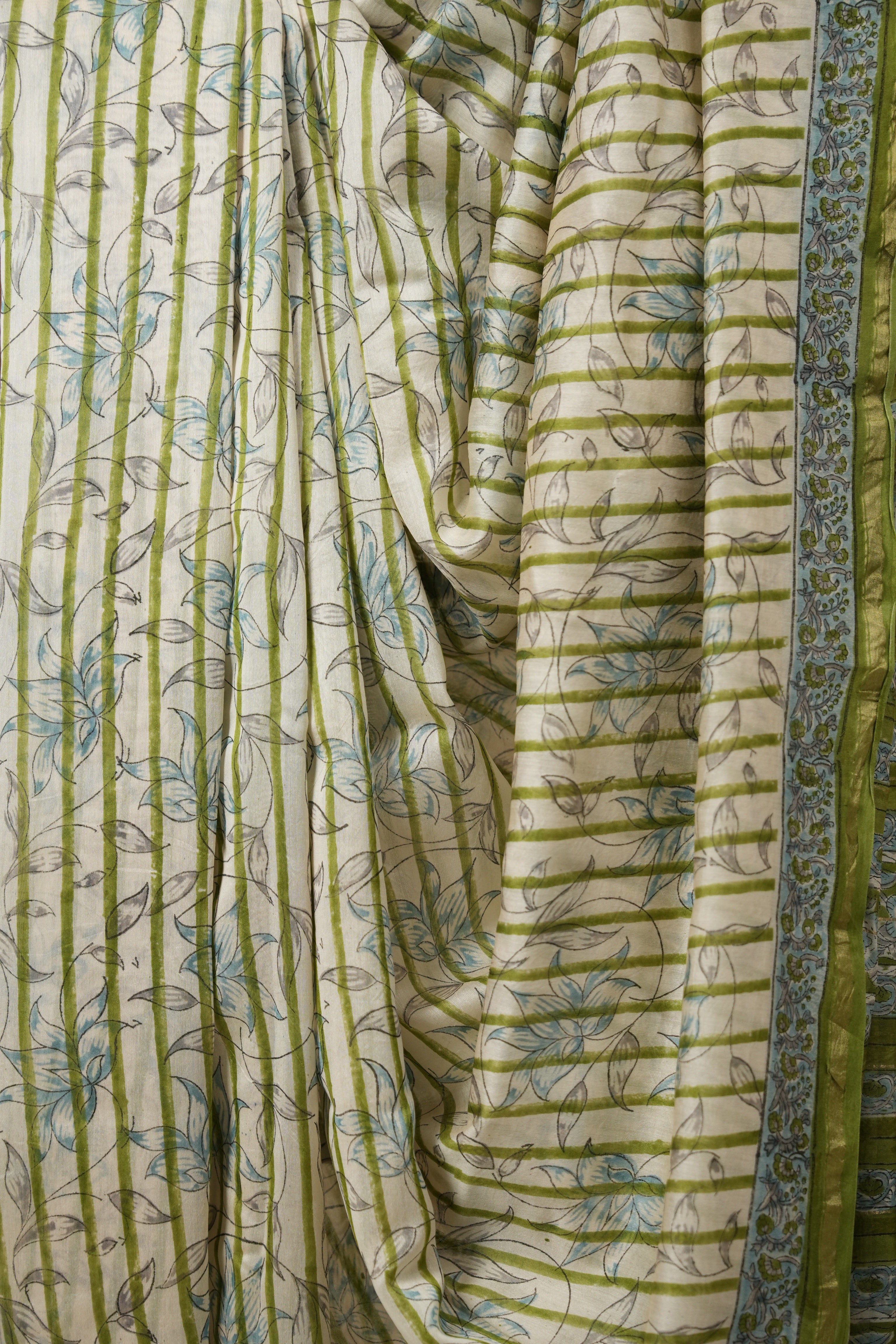 Off White HBP Cotton Silk Saree With Chanderi Border - SROWCSS1425