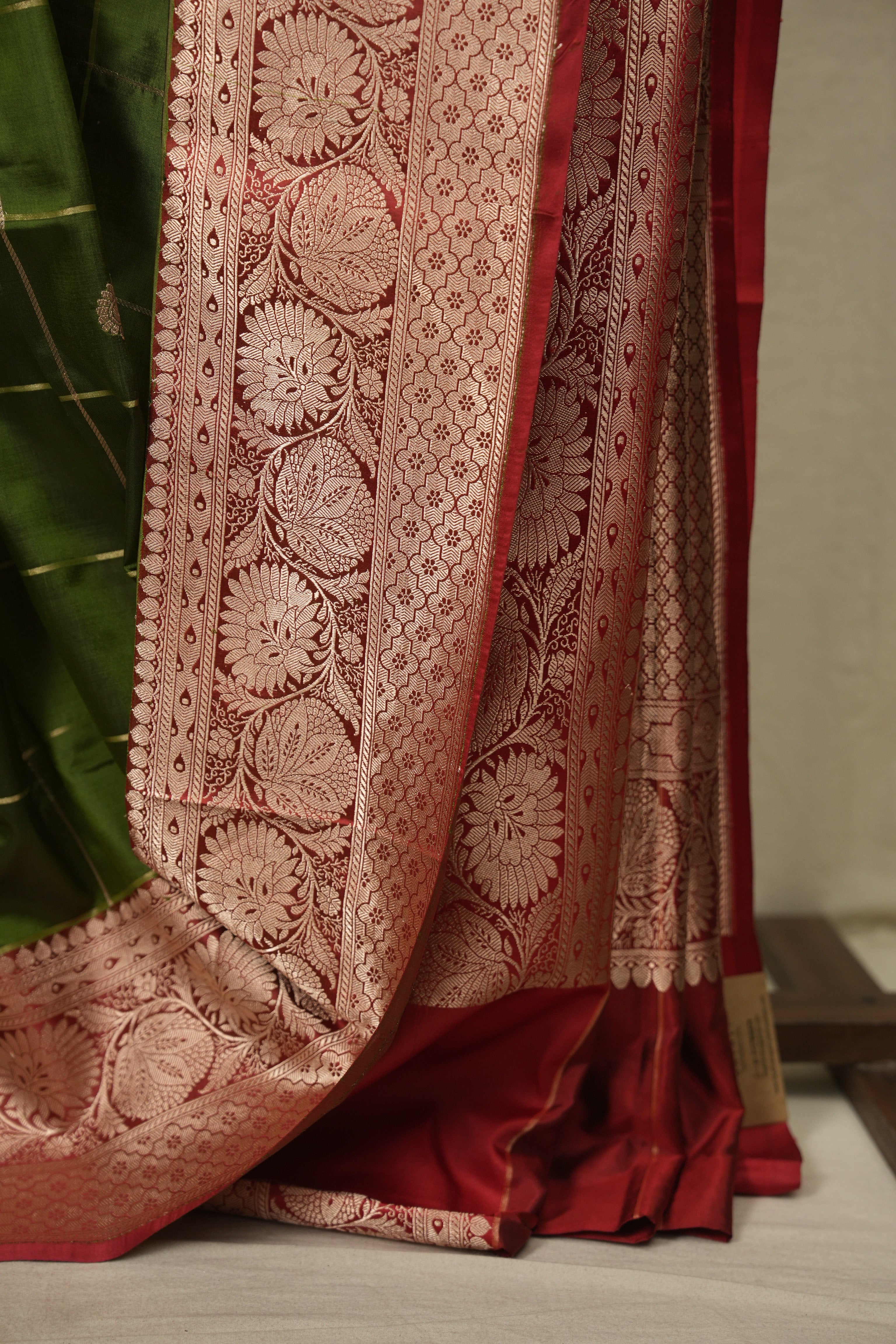 Olive Green Banarasi Silk Saree - SROGBSS989